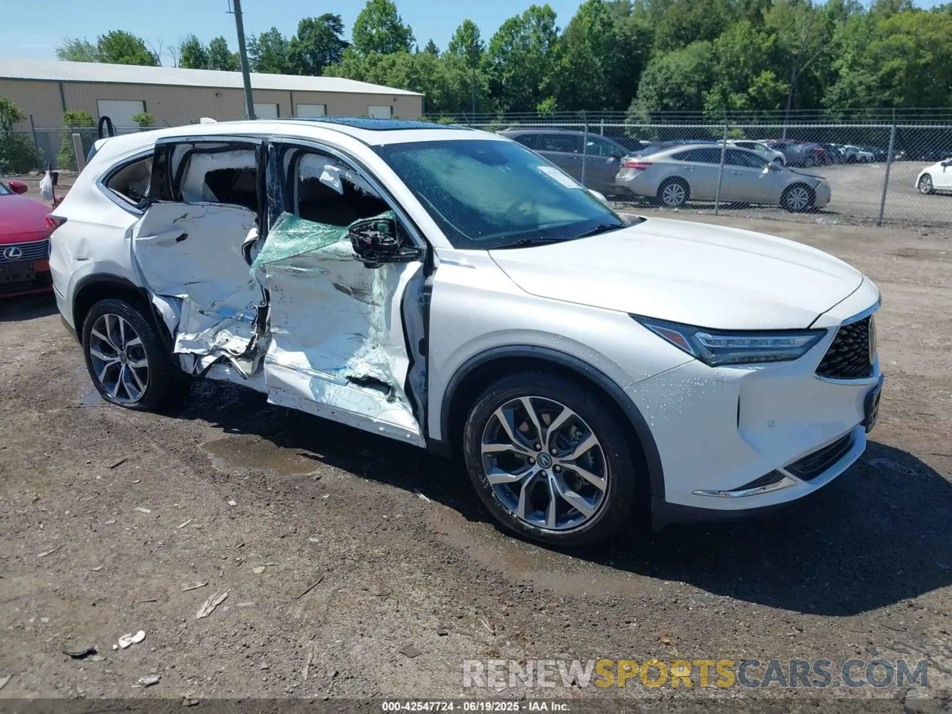 1 Photograph of a damaged car 5J8YE1H44NL035939 ACURA MDX 2022