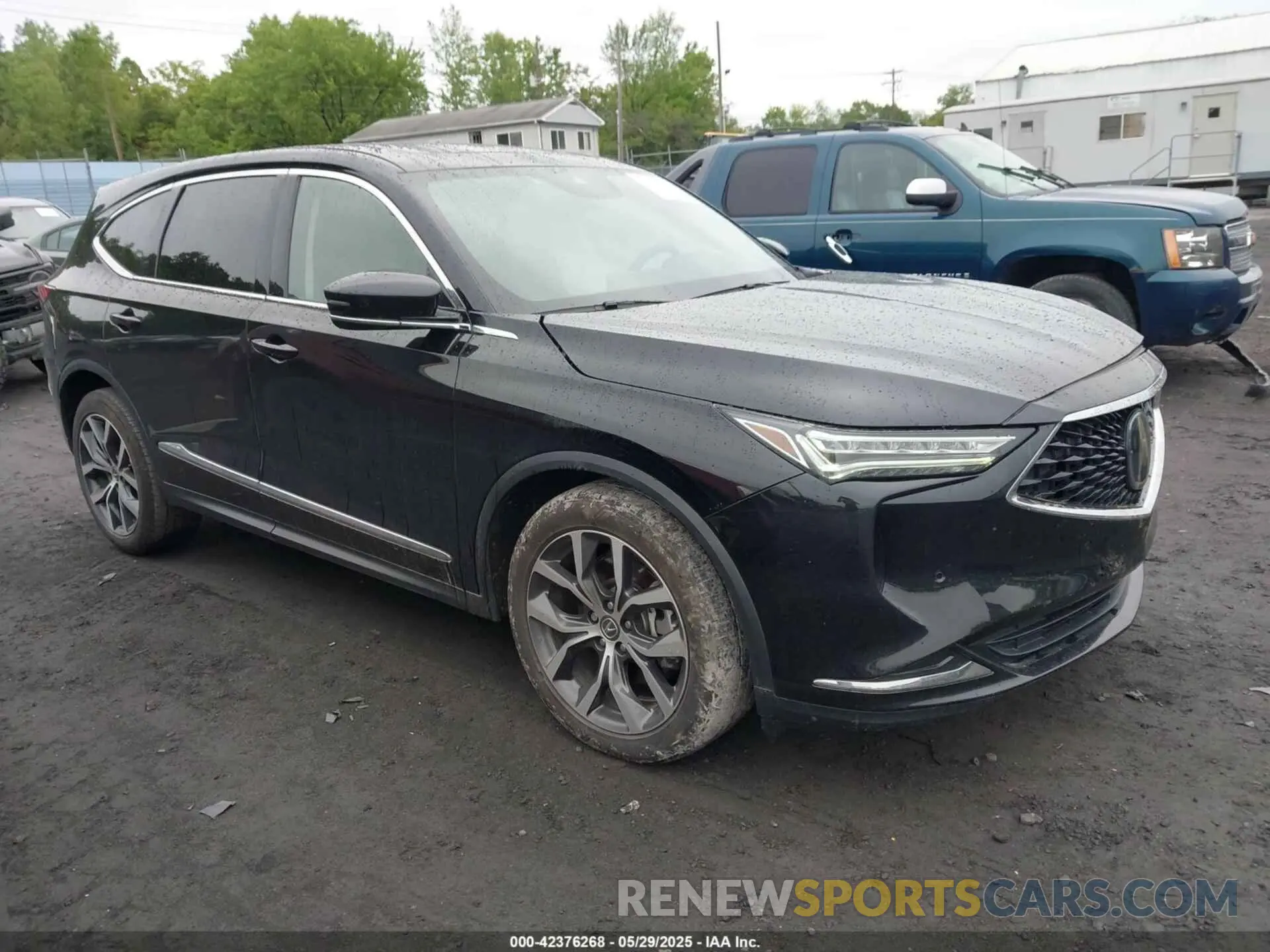 1 Photograph of a damaged car 5J8YE1H49NL006243 ACURA MDX 2022