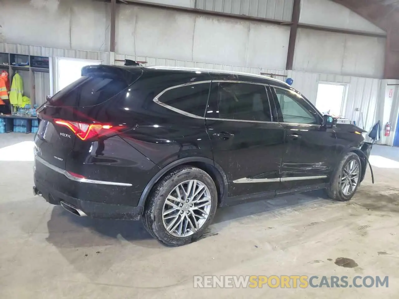 3 Фотография поврежденного автомобиля 5J8YE1H83NL011957 ACURA MDX 2022