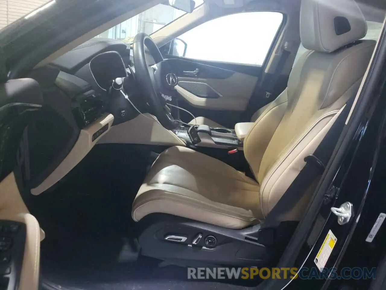 7 Фотография поврежденного автомобиля 5J8YE1H83NL011957 ACURA MDX 2022