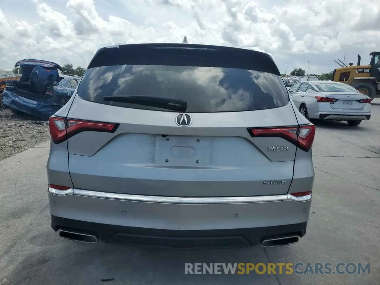 6 Photograph of a damaged car 5J8YE1H89NL044753 ACURA MDX 2022