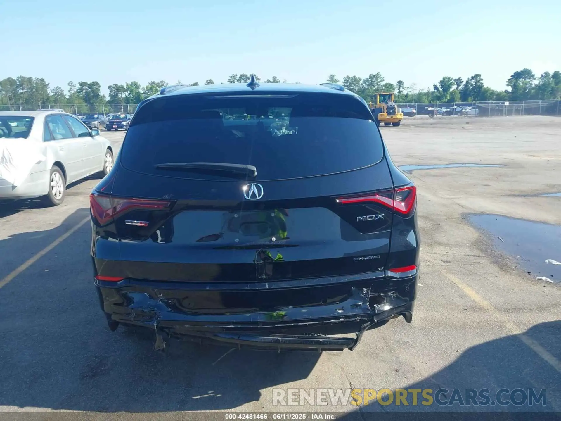 16 Photograph of a damaged car 5J8YD8H82PL003847 ACURA MDX 2023