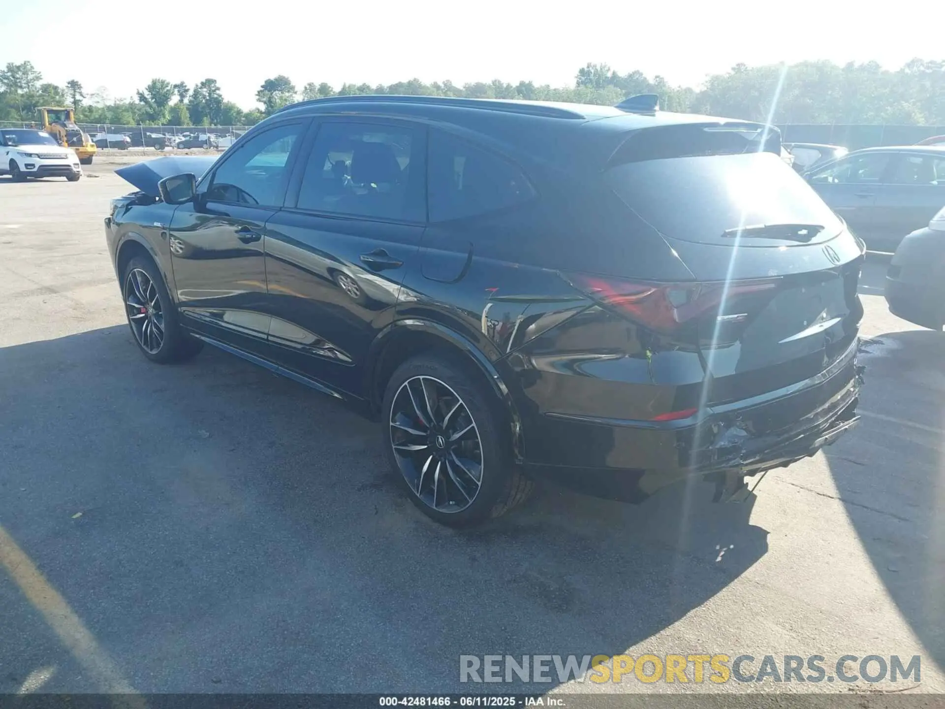 3 Photograph of a damaged car 5J8YD8H82PL003847 ACURA MDX 2023