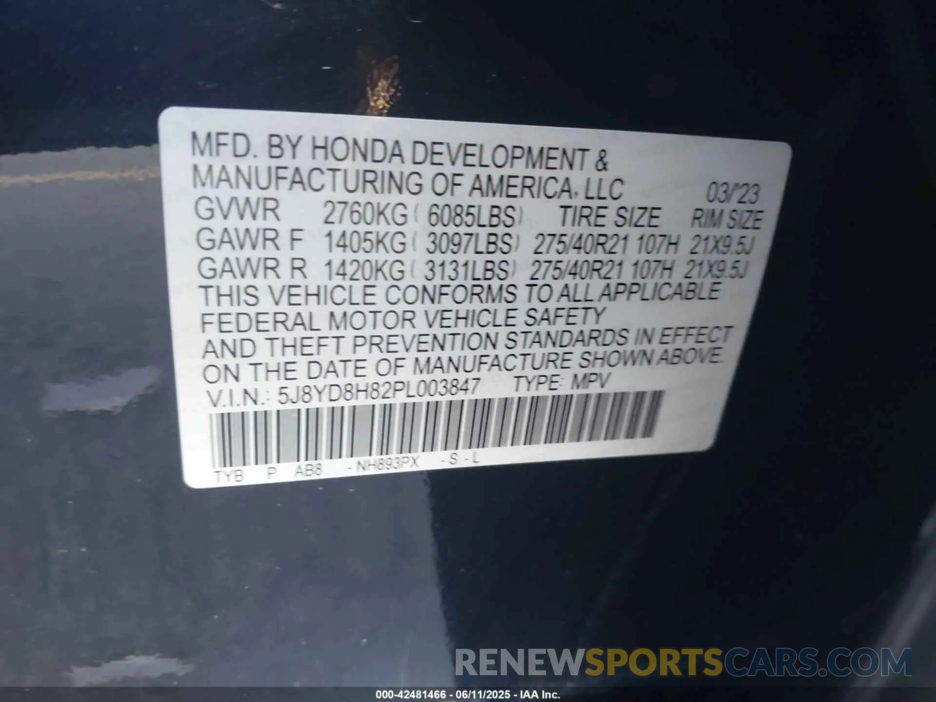 9 Photograph of a damaged car 5J8YD8H82PL003847 ACURA MDX 2023