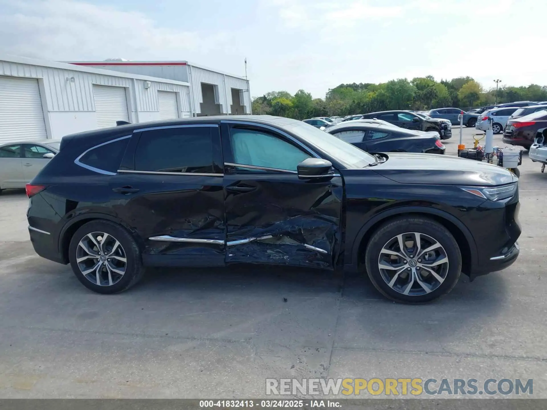 13 Photograph of a damaged car 5J8YD9H42PL003124 ACURA MDX 2023