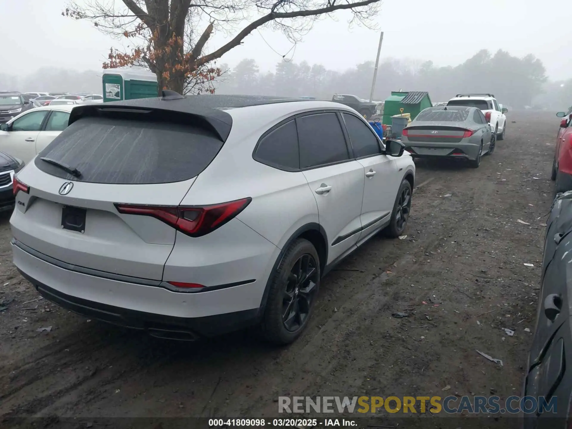 4 Photograph of a damaged car 5J8YE1H05PL042916 ACURA MDX 2023
