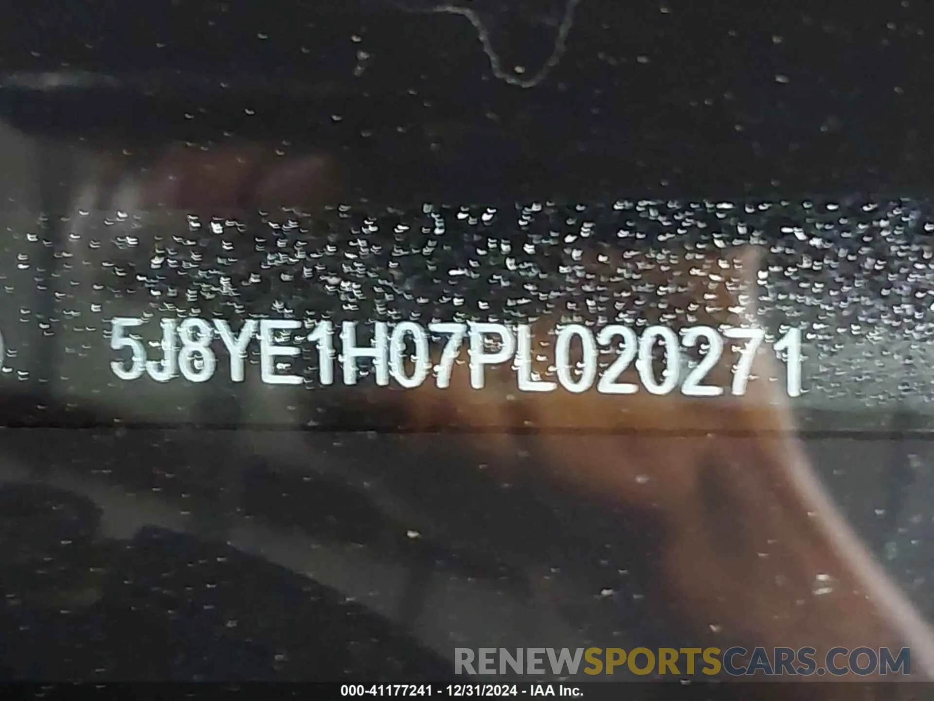12 Photograph of a damaged car 5J8YE1H07PL020271 ACURA MDX 2023