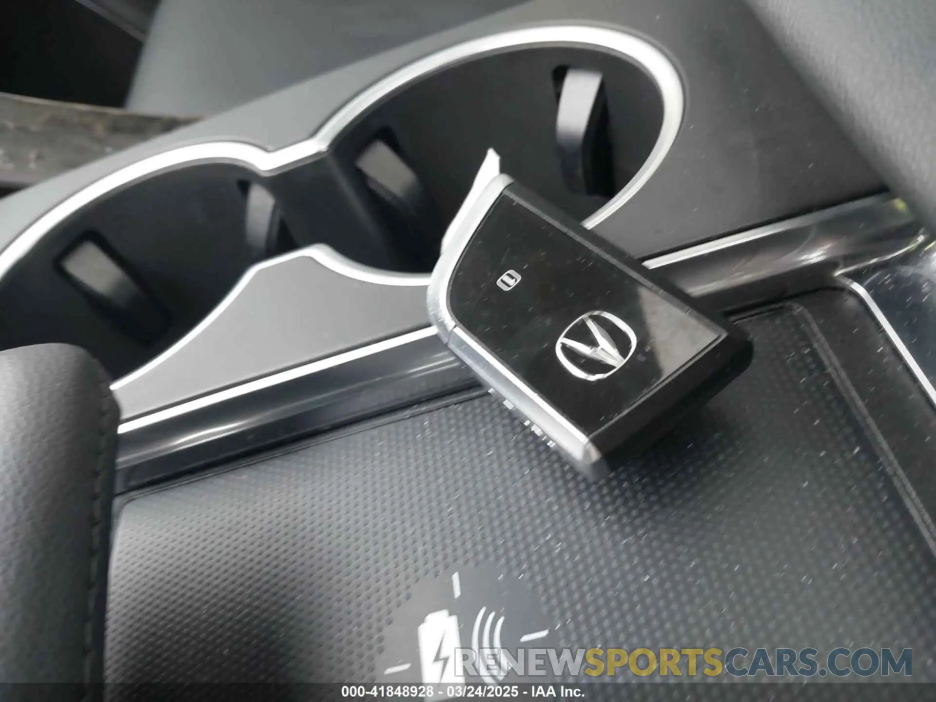 11 Photograph of a damaged car 5J8YE1H34PL003499 ACURA MDX 2023