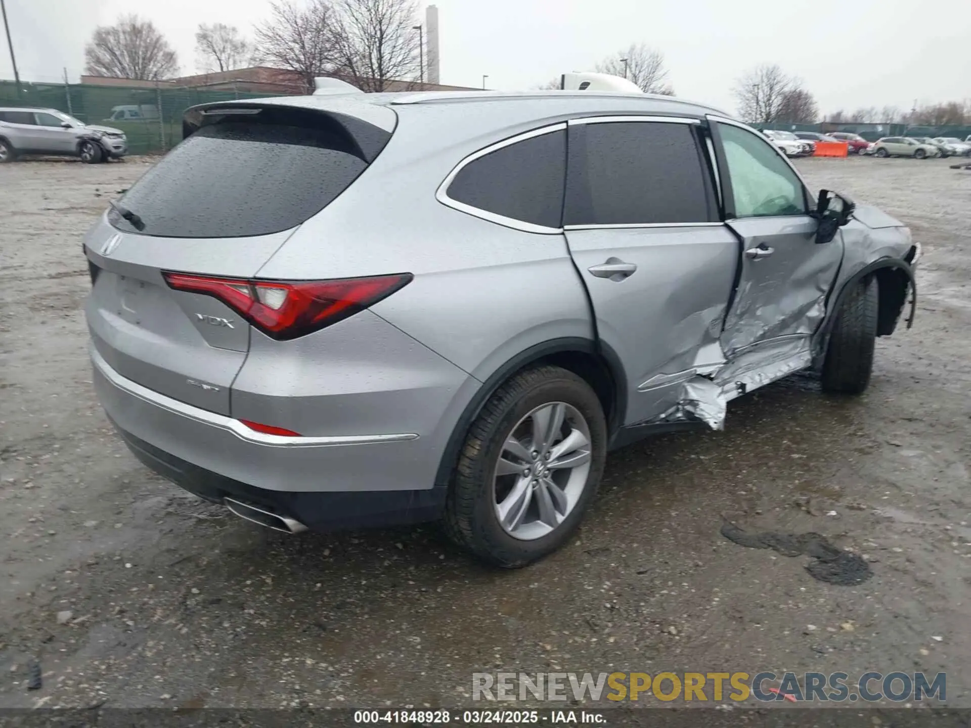4 Photograph of a damaged car 5J8YE1H34PL003499 ACURA MDX 2023