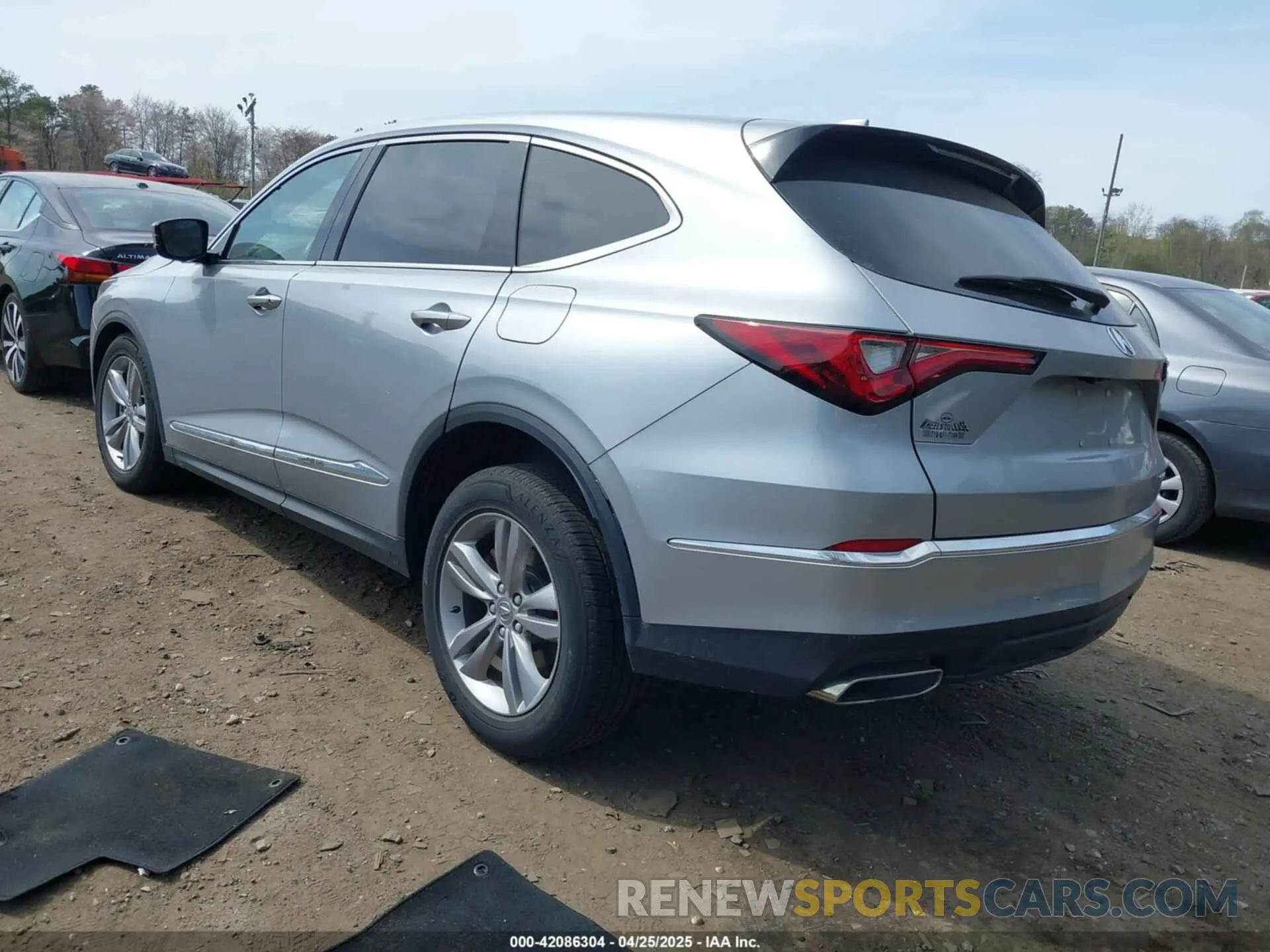 3 Фотография поврежденного автомобиля 5J8YE1H35PL009408 ACURA MDX 2023