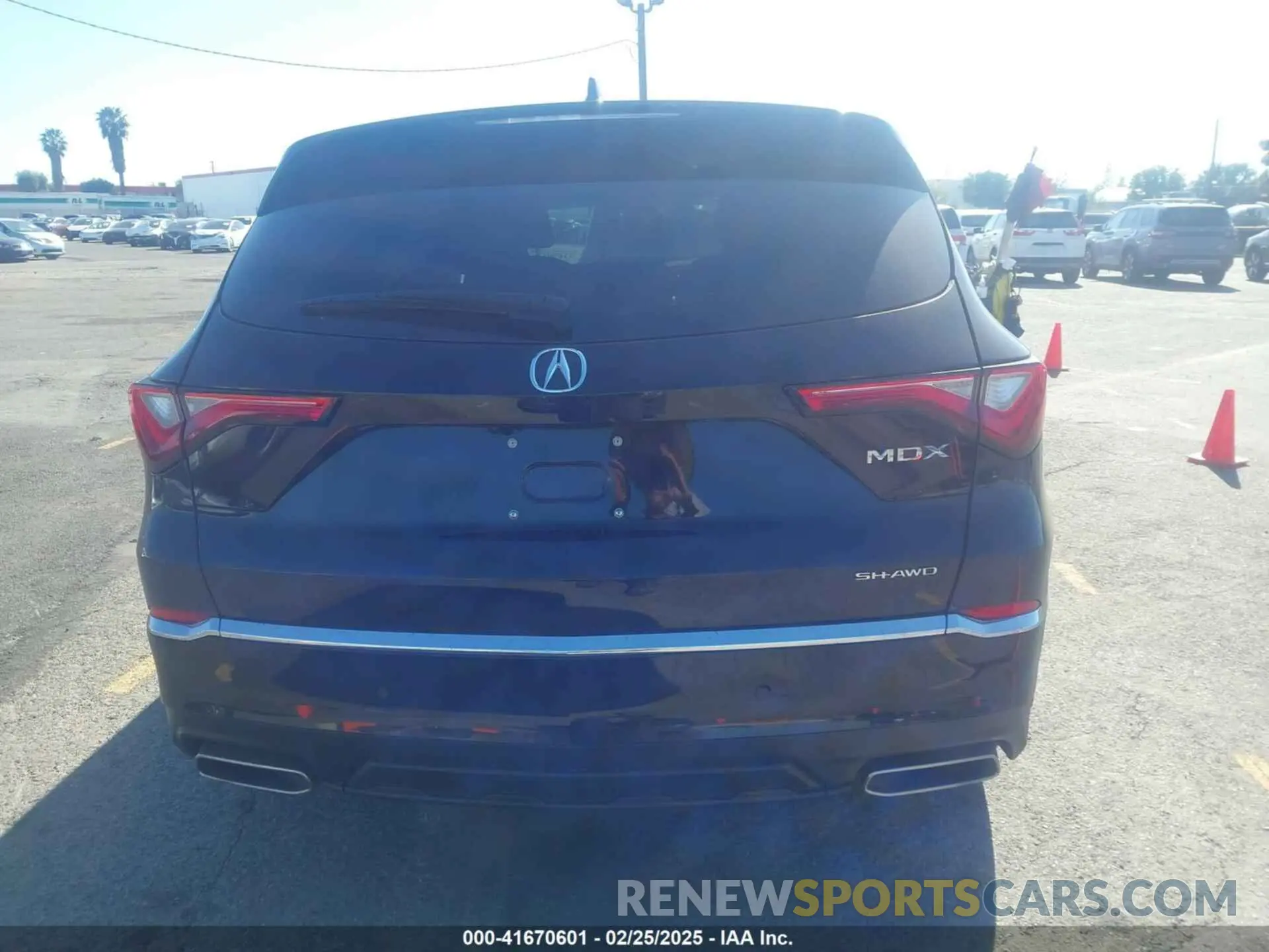 16 Photograph of a damaged car 5J8YE1H43PL012591 ACURA MDX 2023