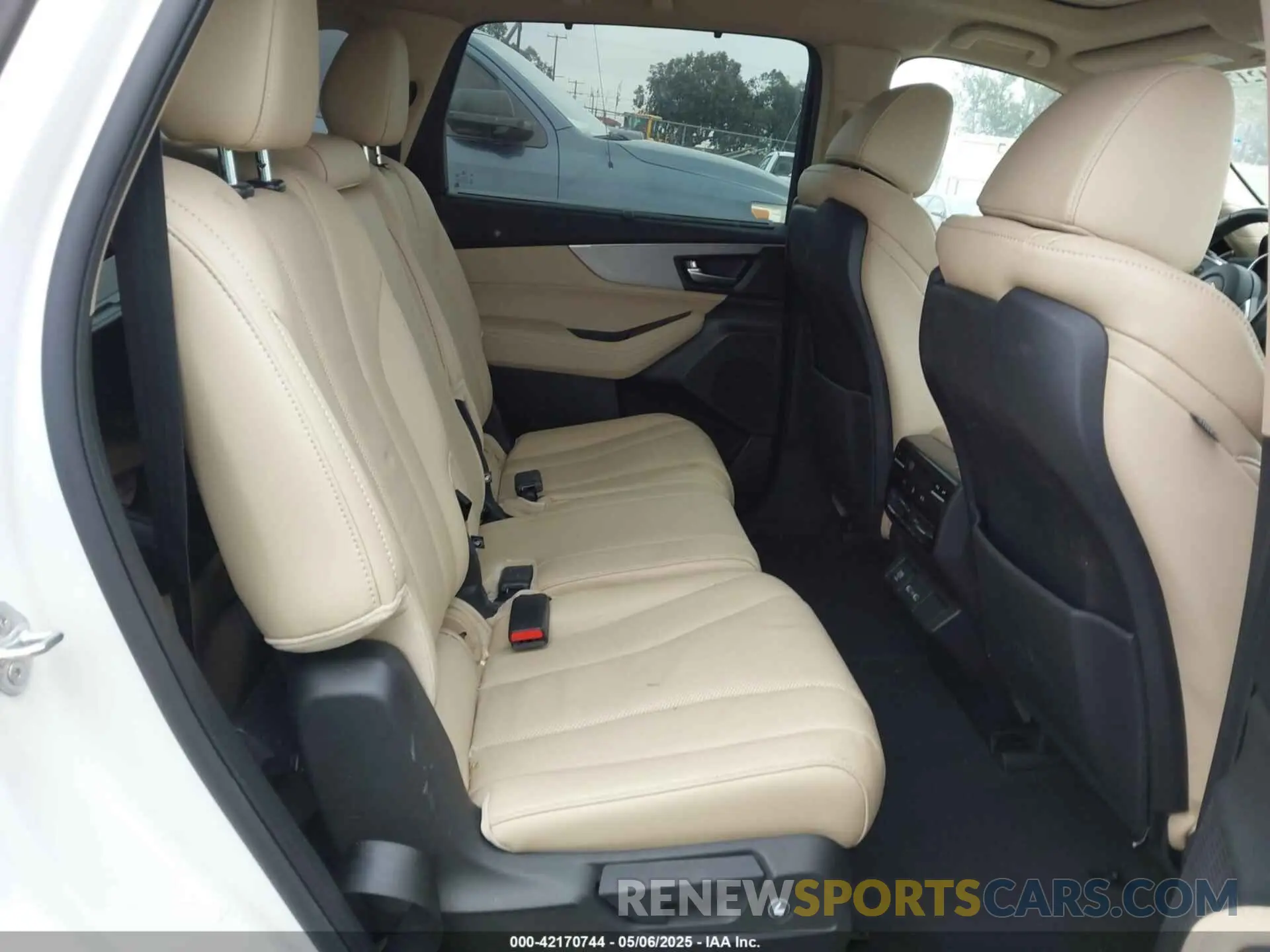 8 Фотография поврежденного автомобиля 5J8YE1H4XPL038945 ACURA MDX 2023