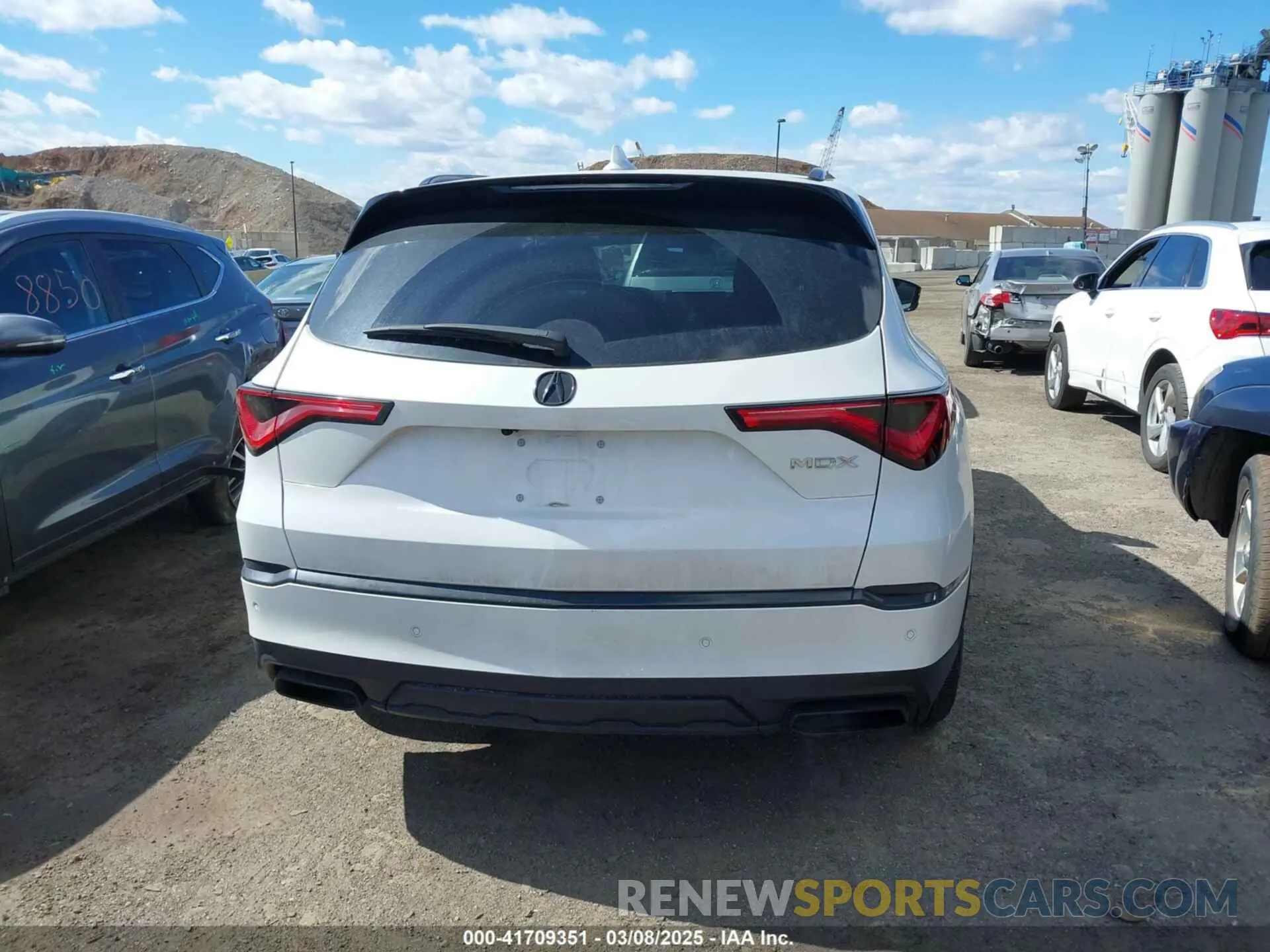 16 Photograph of a damaged car 5J8YE1H80PL021493 ACURA MDX 2023
