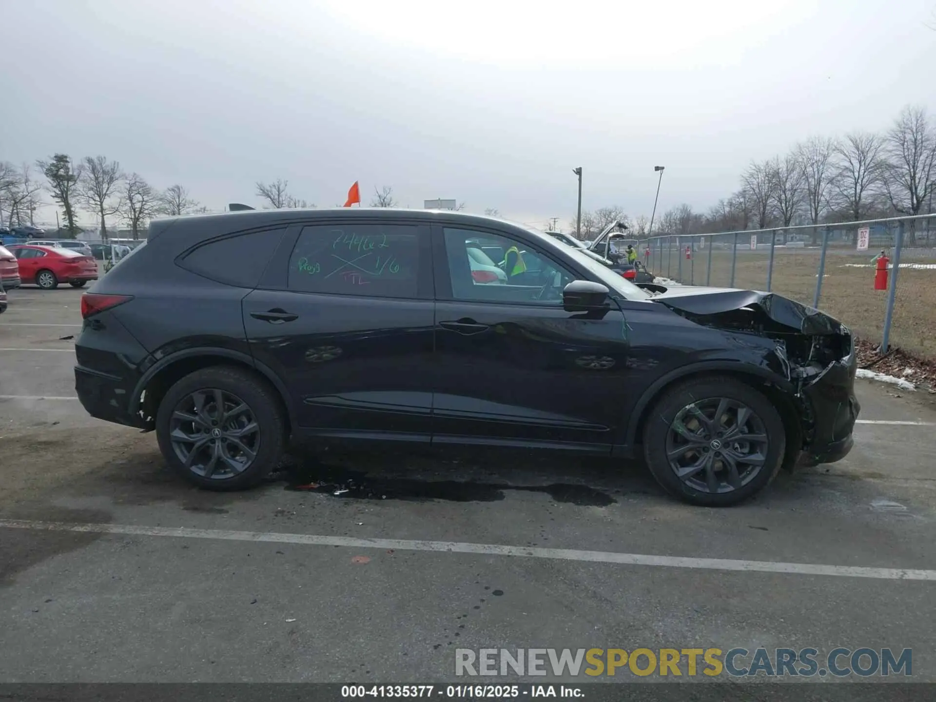 13 Фотография поврежденного автомобиля 5J8YE1H04RL014754 ACURA MDX 2024
