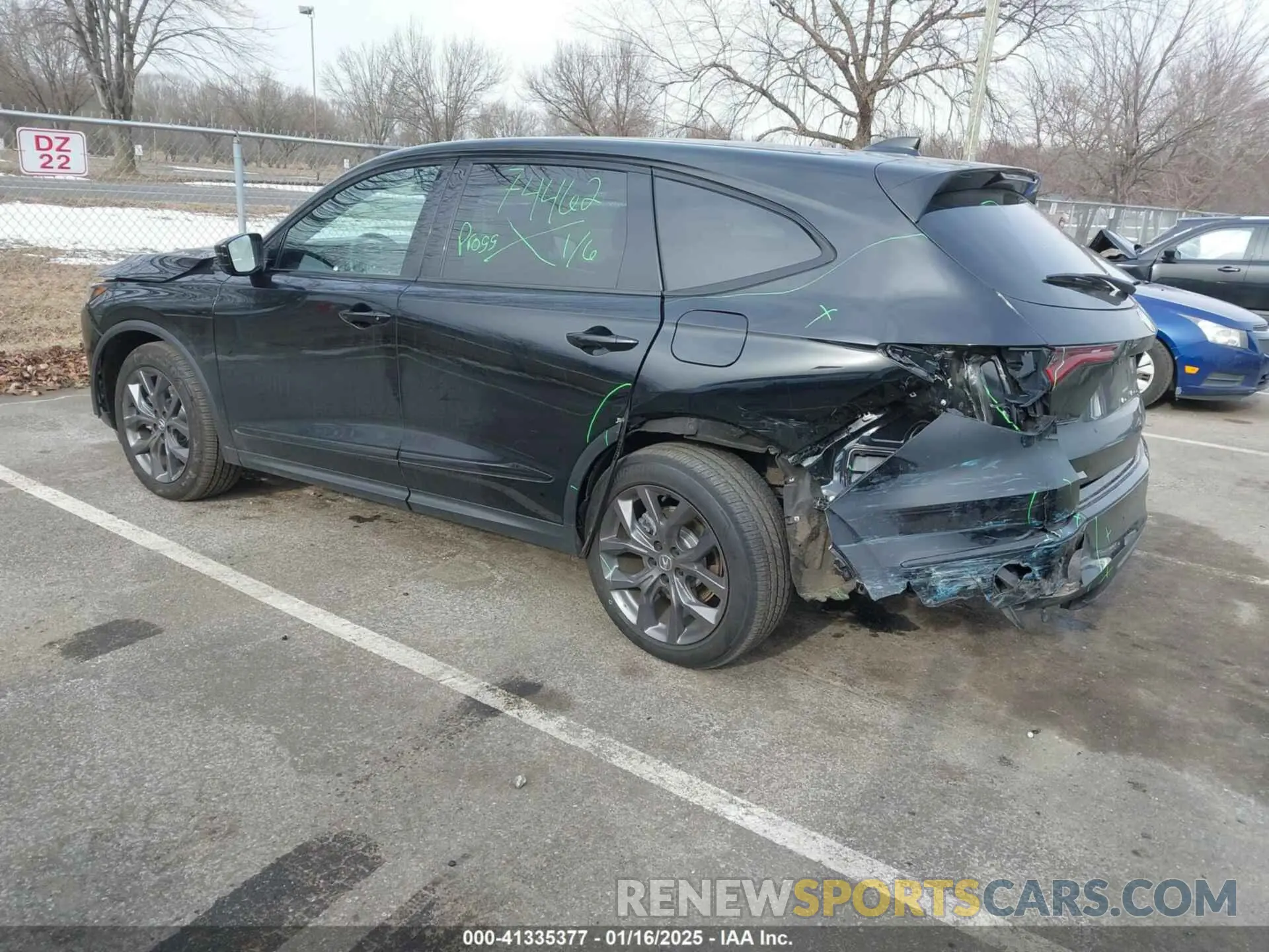 3 Фотография поврежденного автомобиля 5J8YE1H04RL014754 ACURA MDX 2024