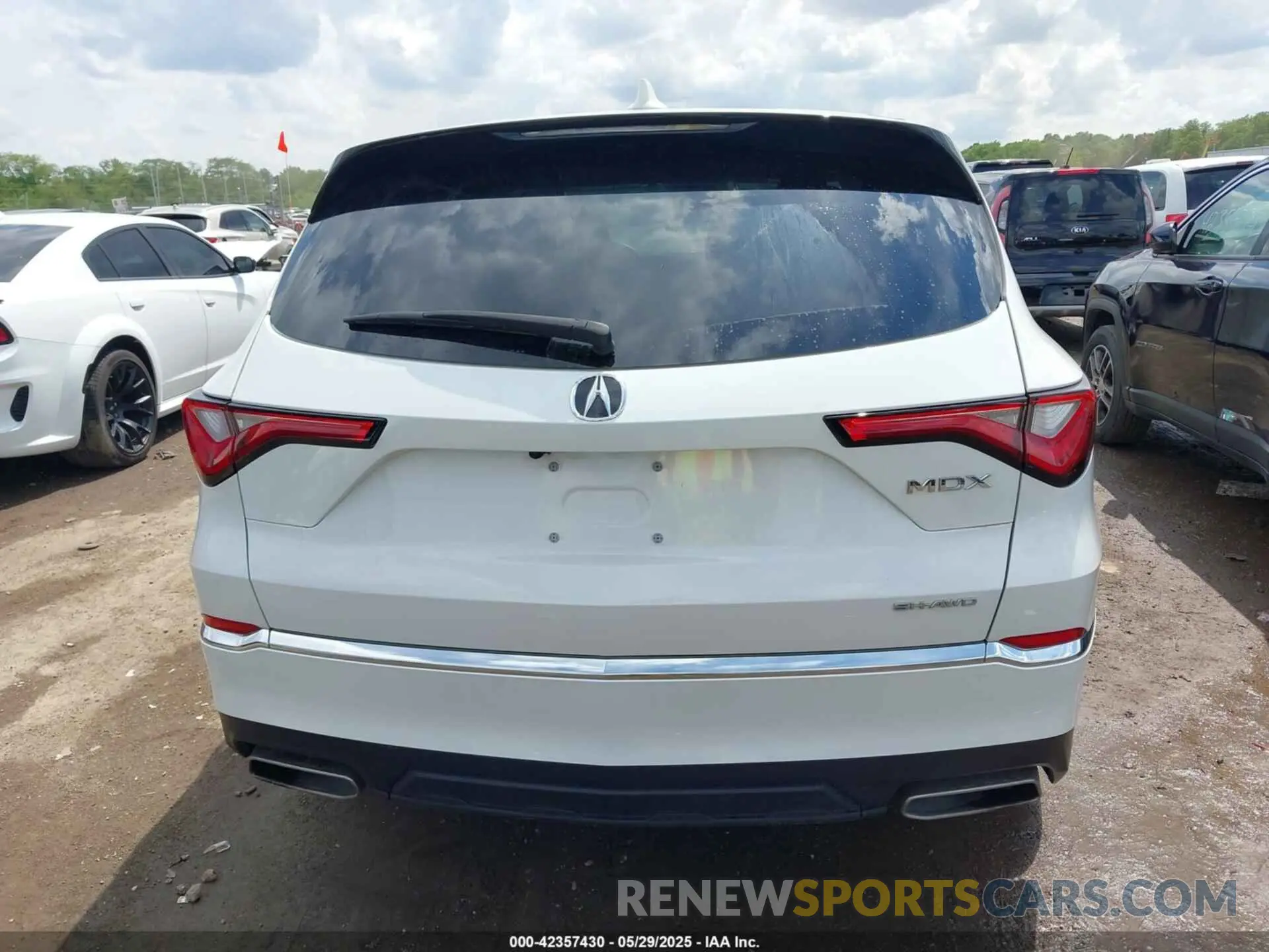 16 Фотография поврежденного автомобиля 5J8YE1H34RL032794 ACURA MDX 2024