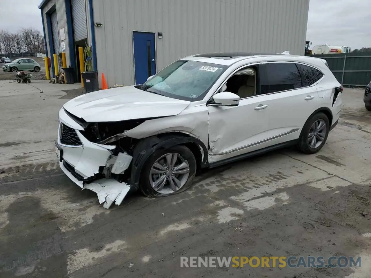 1 Photograph of a damaged car 5J8YE1H3XRL003879 ACURA MDX 2024