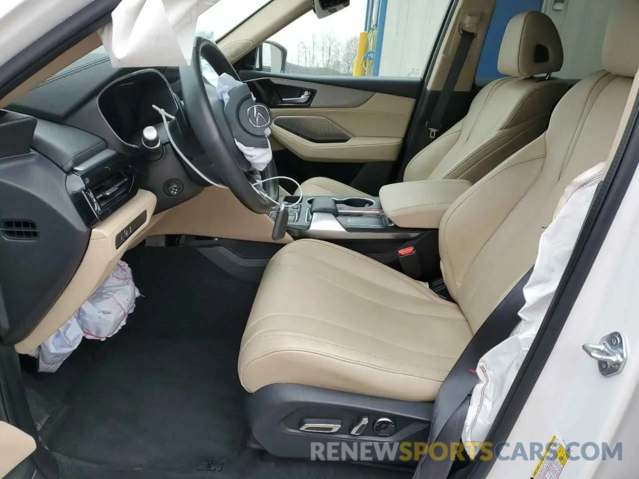 7 Photograph of a damaged car 5J8YE1H3XRL003879 ACURA MDX 2024