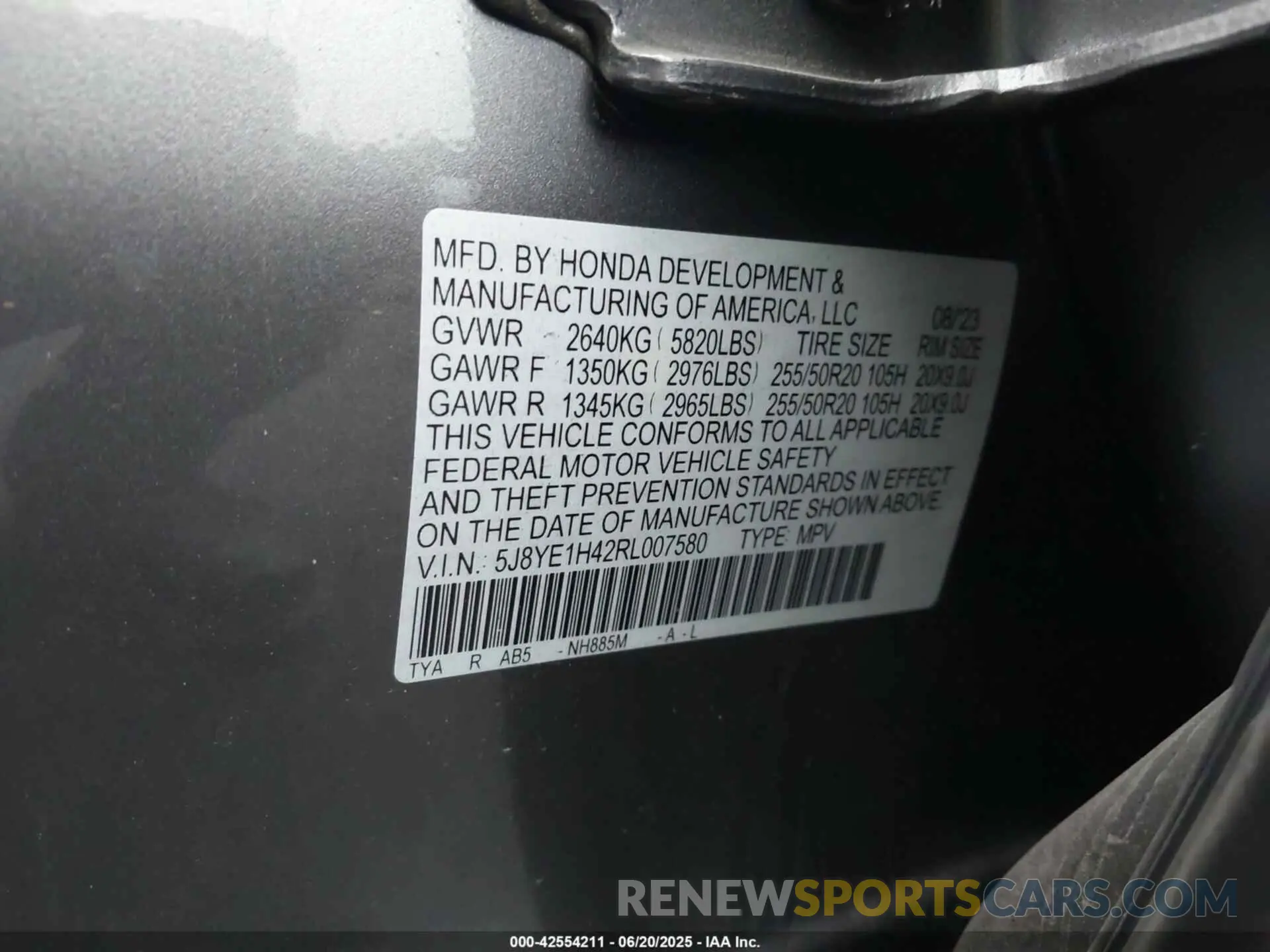 9 Photograph of a damaged car 5J8YE1H42RL007580 ACURA MDX 2024