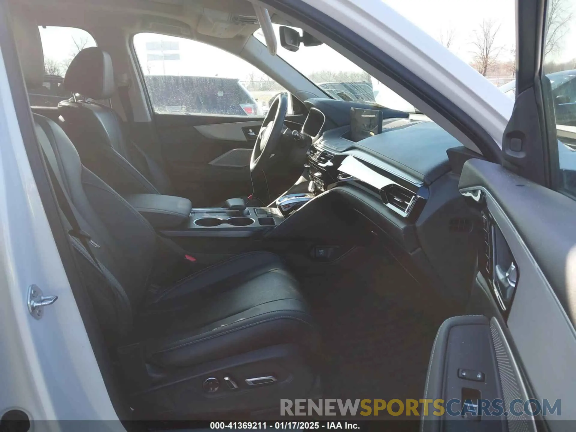 5 Фотография поврежденного автомобиля 5J8YE1H48RL003453 ACURA MDX 2024