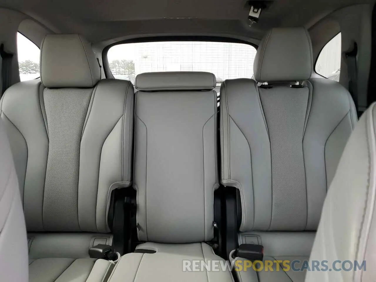 10 Photograph of a damaged car 5J8YE1H49RL003770 ACURA MDX 2024