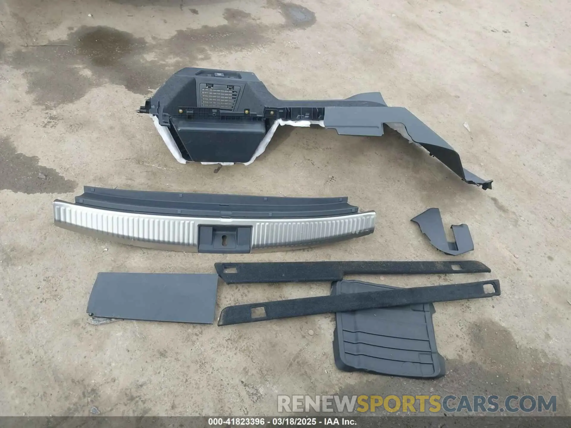 12 Фотография поврежденного автомобиля 5J8YE1H88RL020028 ACURA MDX 2024