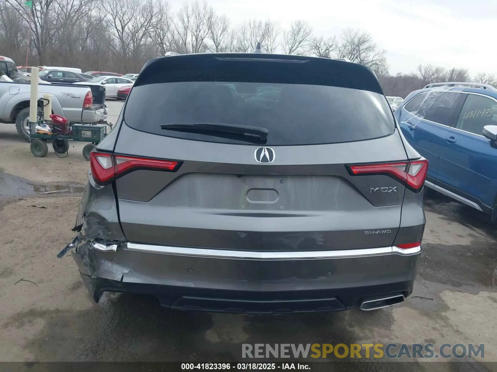 17 Фотография поврежденного автомобиля 5J8YE1H88RL020028 ACURA MDX 2024