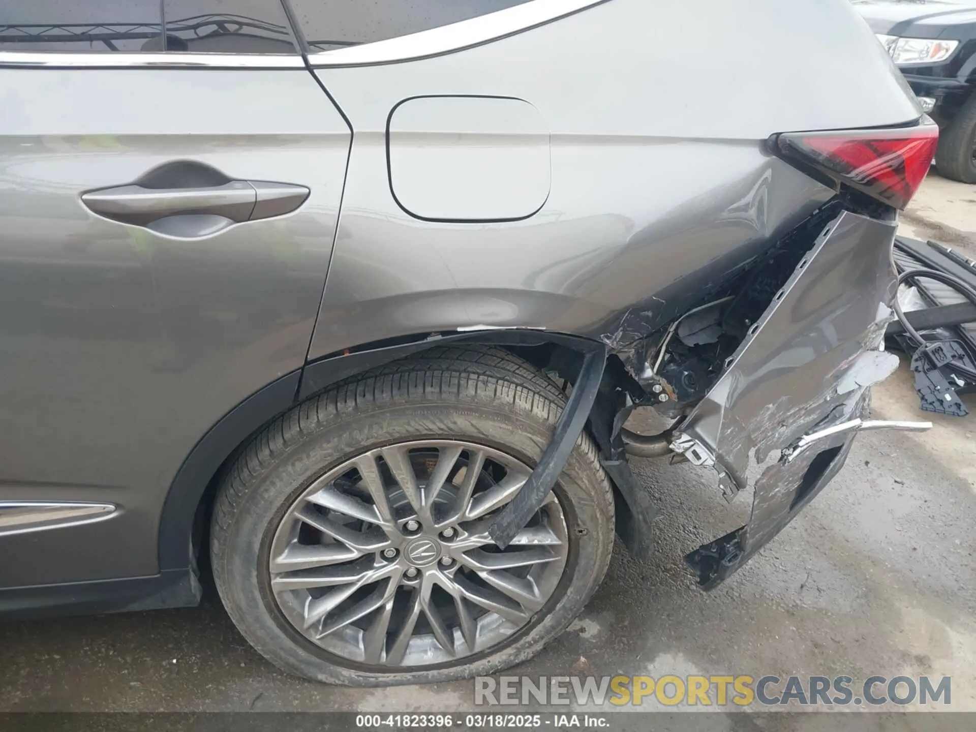 6 Фотография поврежденного автомобиля 5J8YE1H88RL020028 ACURA MDX 2024