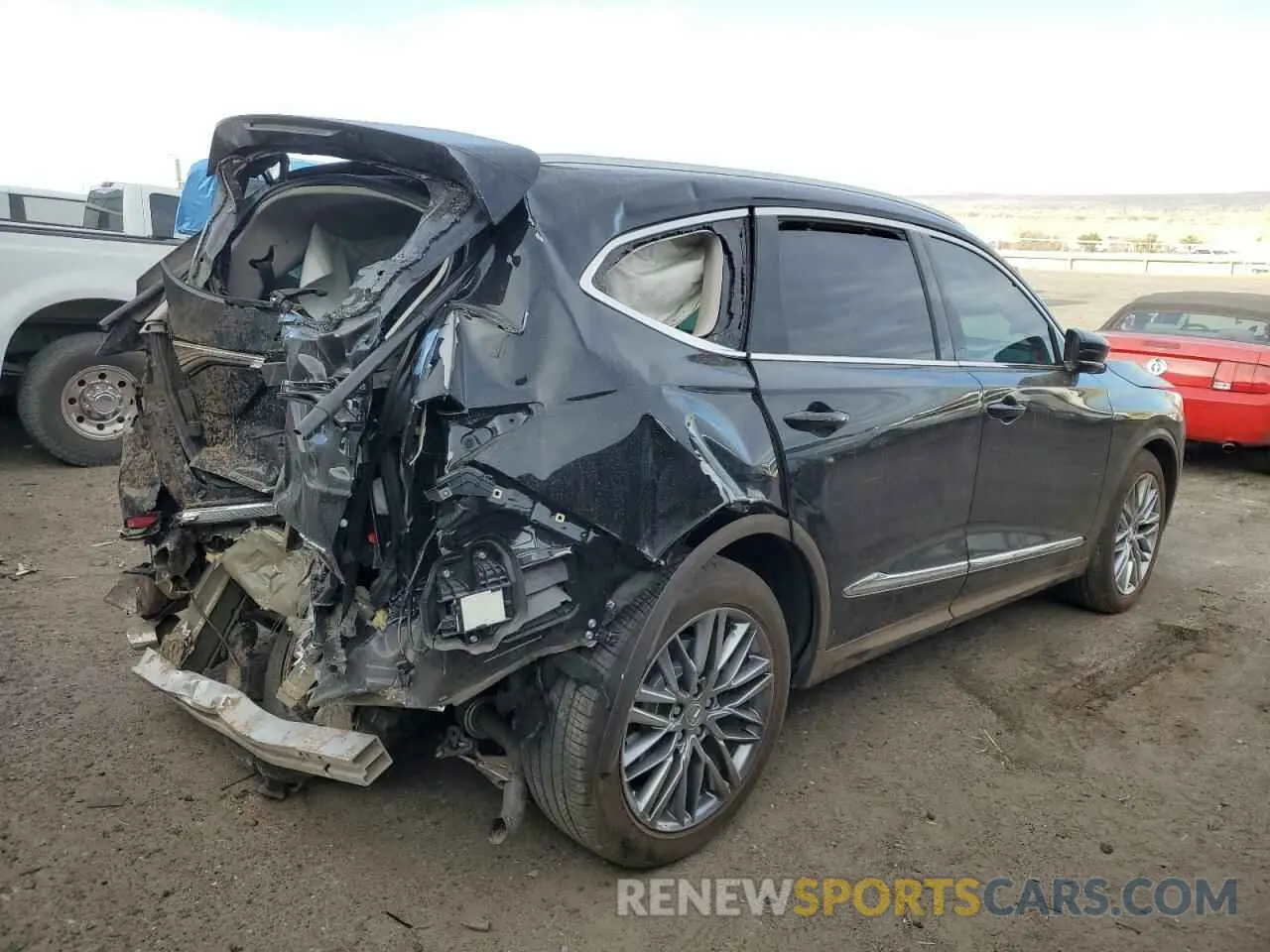 3 Photograph of a damaged car 5J8YE1H8XRL028499 ACURA MDX 2024
