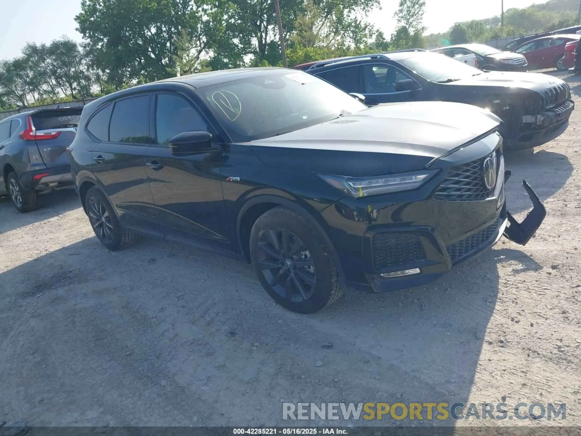 1 Photograph of a damaged car 5J8YE1H00SL001697 ACURA MDX 2025
