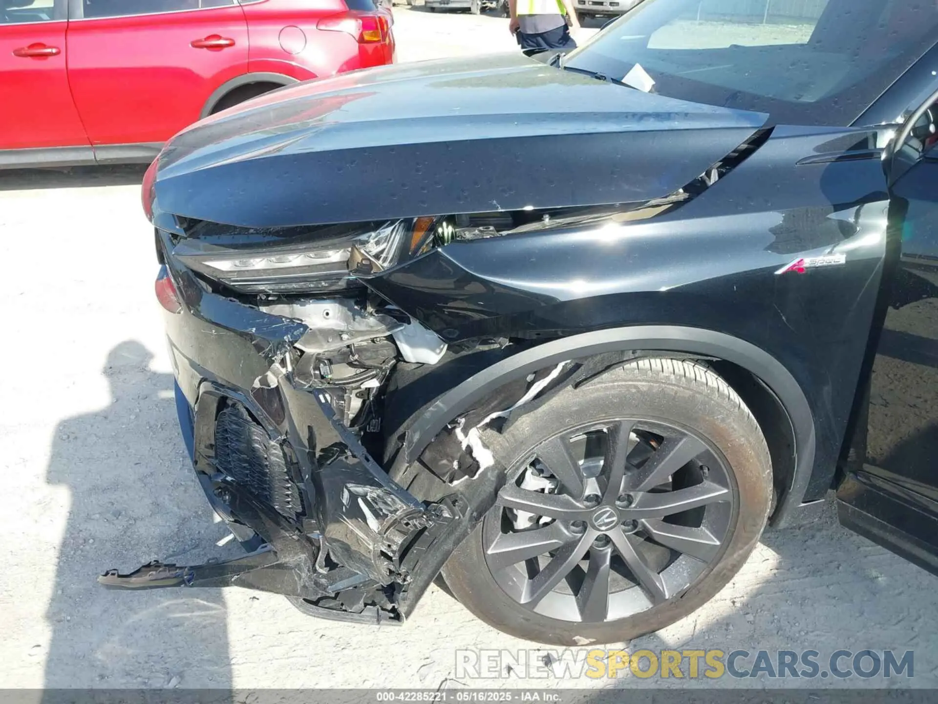 6 Photograph of a damaged car 5J8YE1H00SL001697 ACURA MDX 2025
