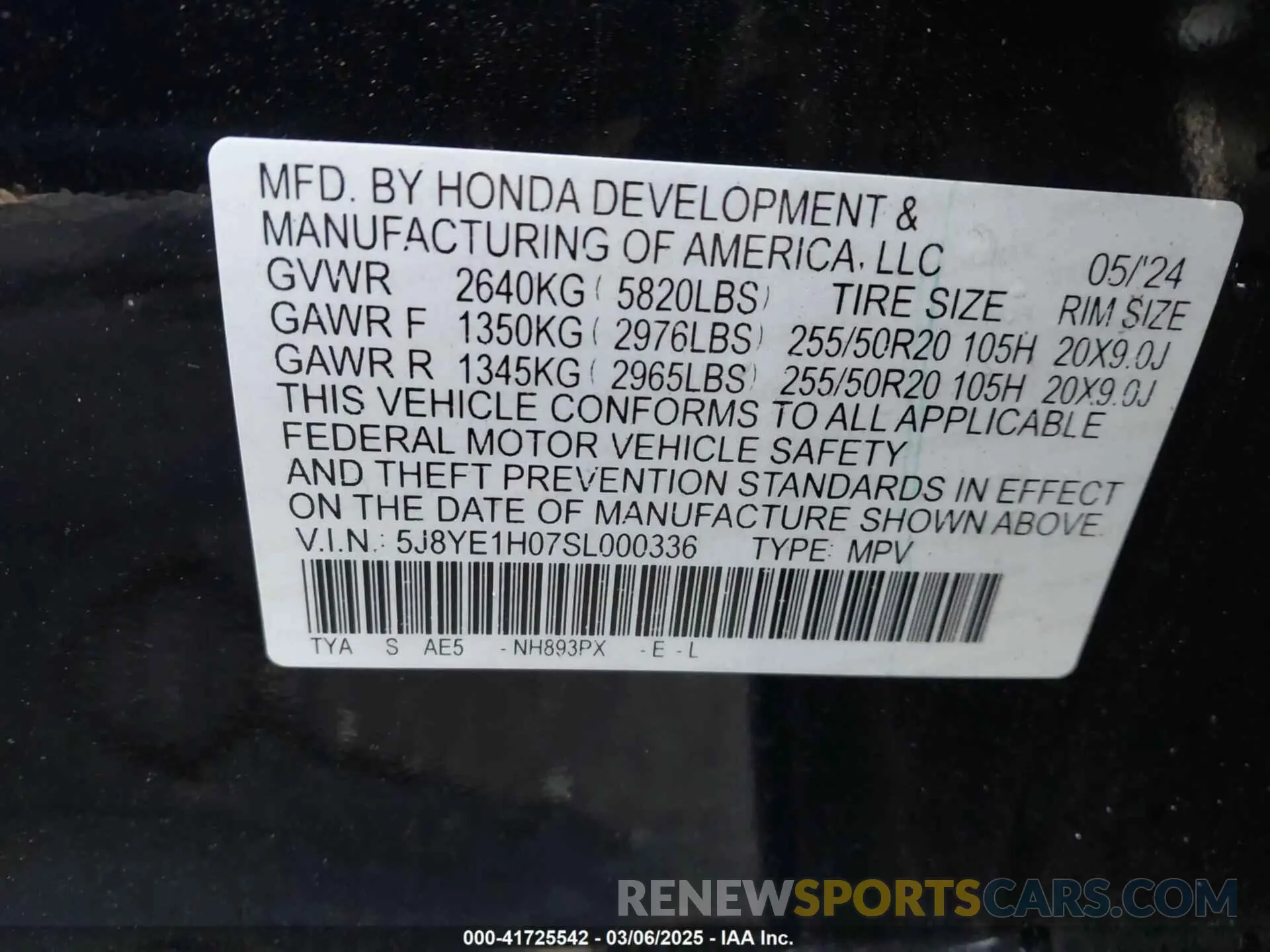 9 Photograph of a damaged car 5J8YE1H07SL000336 ACURA MDX 2025