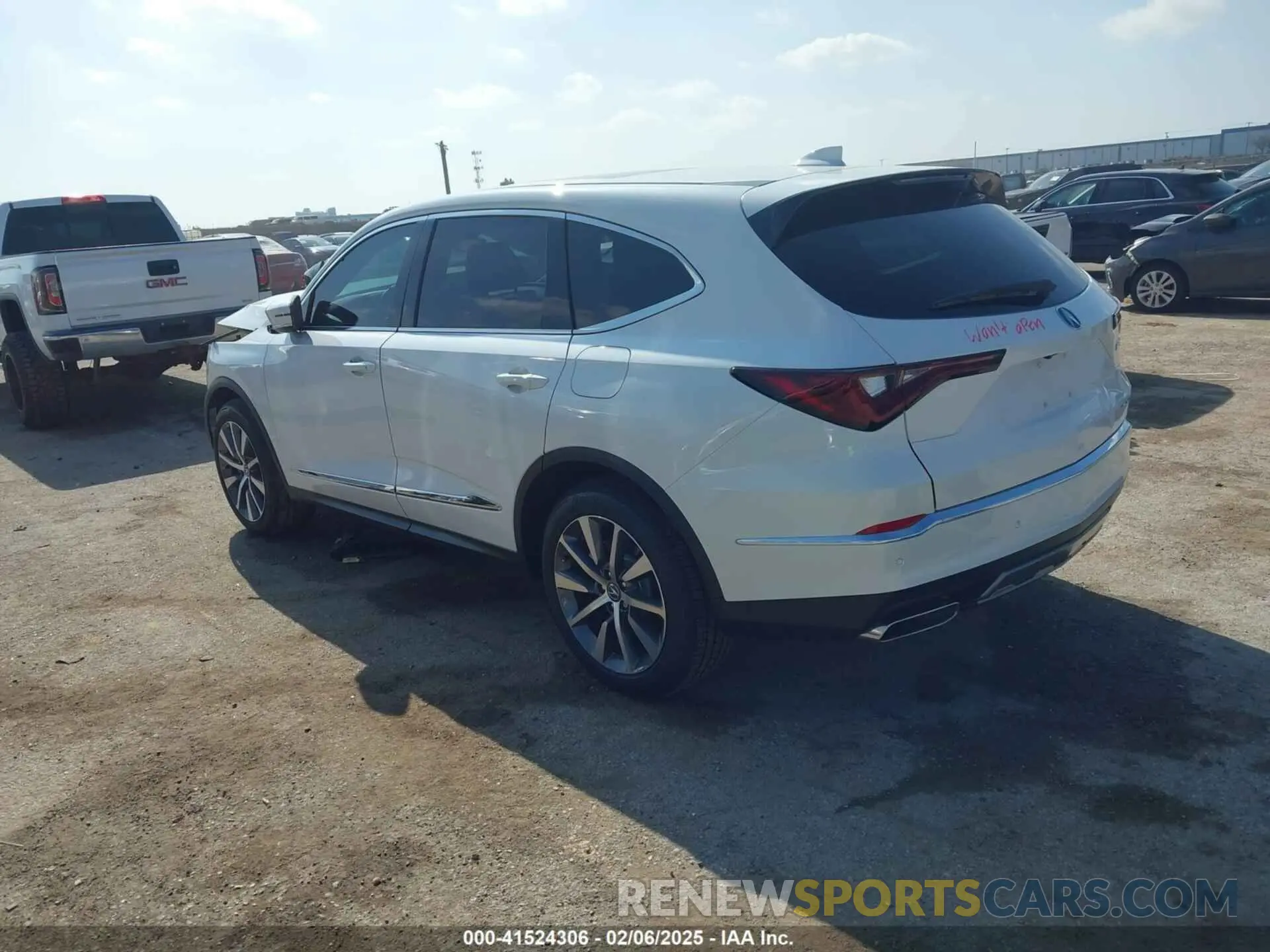 3 Фотография поврежденного автомобиля 5J8YE1H45SL020376 ACURA MDX 2025