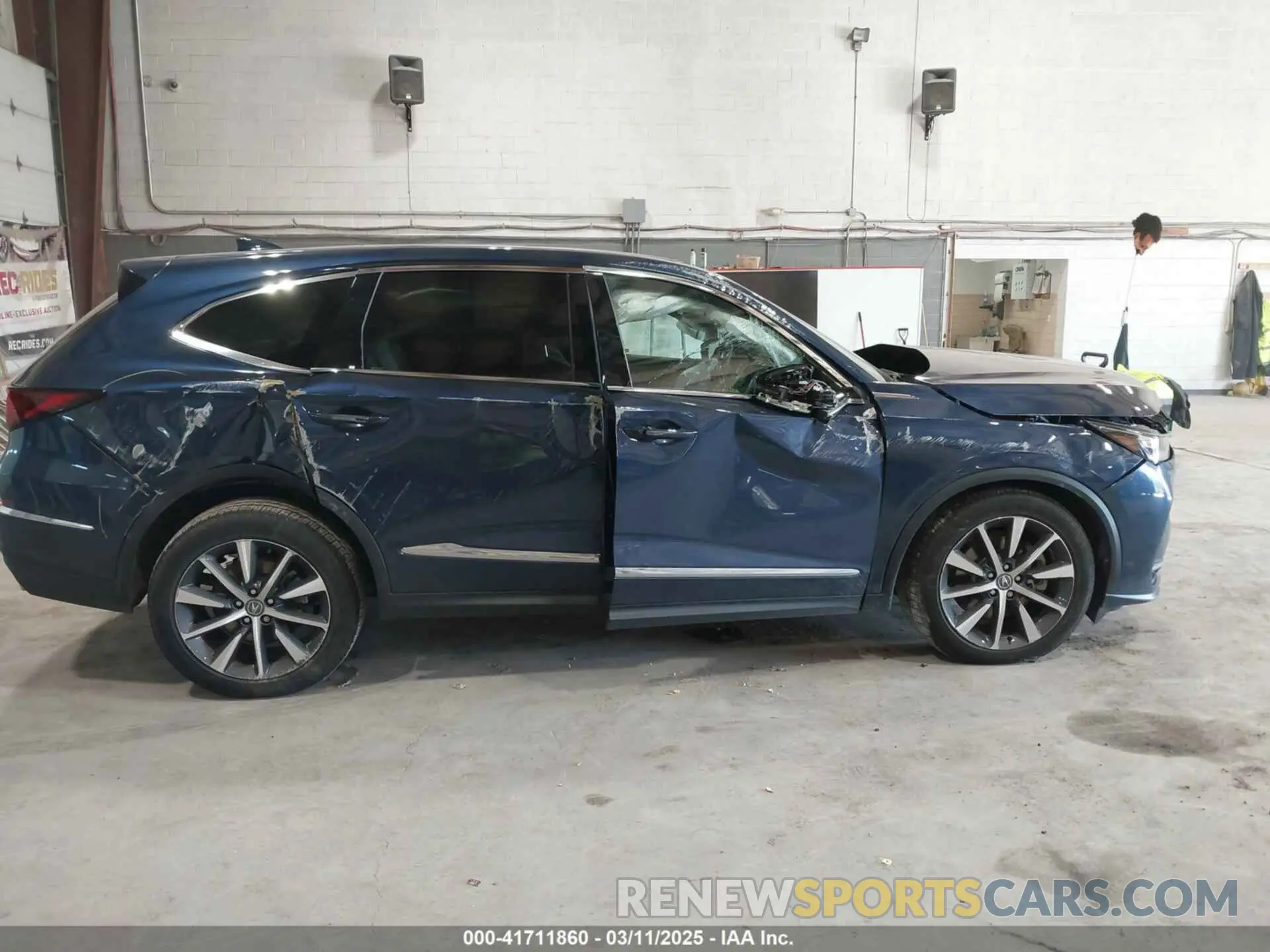 12 Photograph of a damaged car 5J8YE1H48SL009162 ACURA MDX 2025