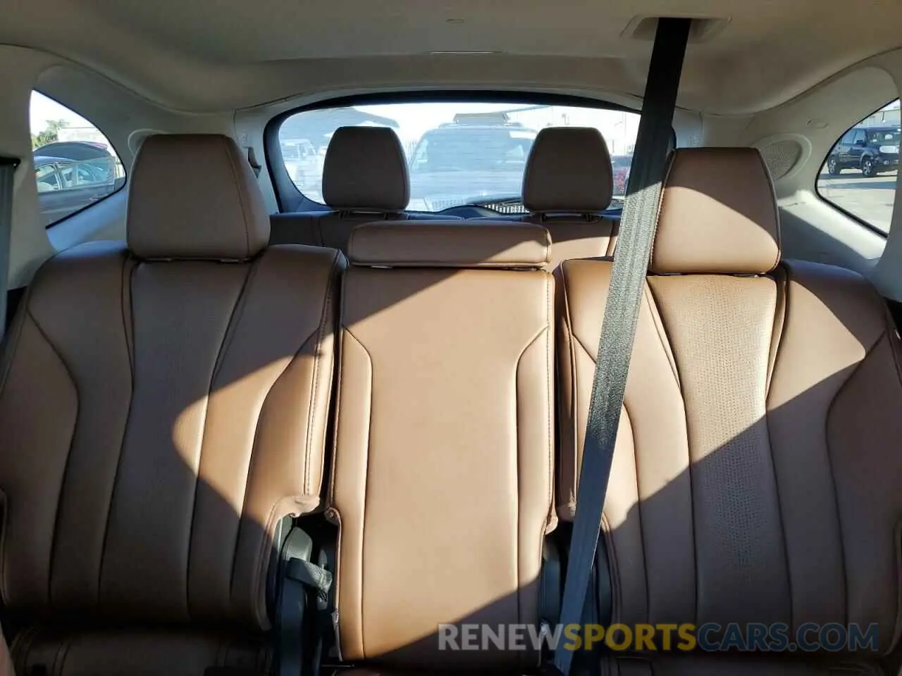 10 Photograph of a damaged car 5J8YE1H49SL007176 ACURA MDX 2025