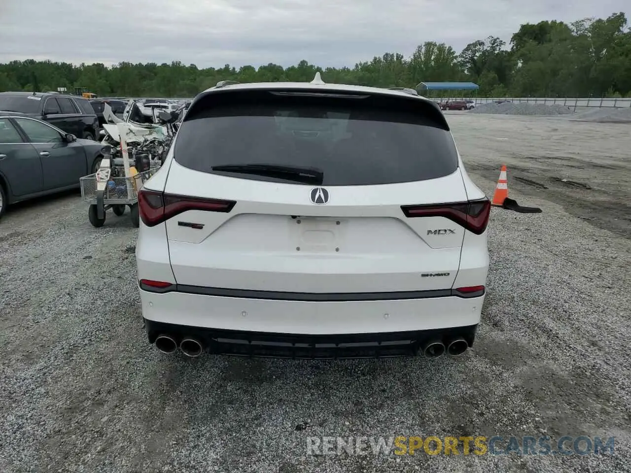 6 Photograph of a damaged car 5J8YD8H83NL005426 ACURA MDX TYPE S 2022