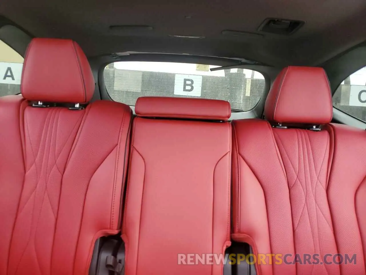10 Фотография поврежденного автомобиля 5J8YD8H84SL001123 ACURA MDX TYPE S 2025