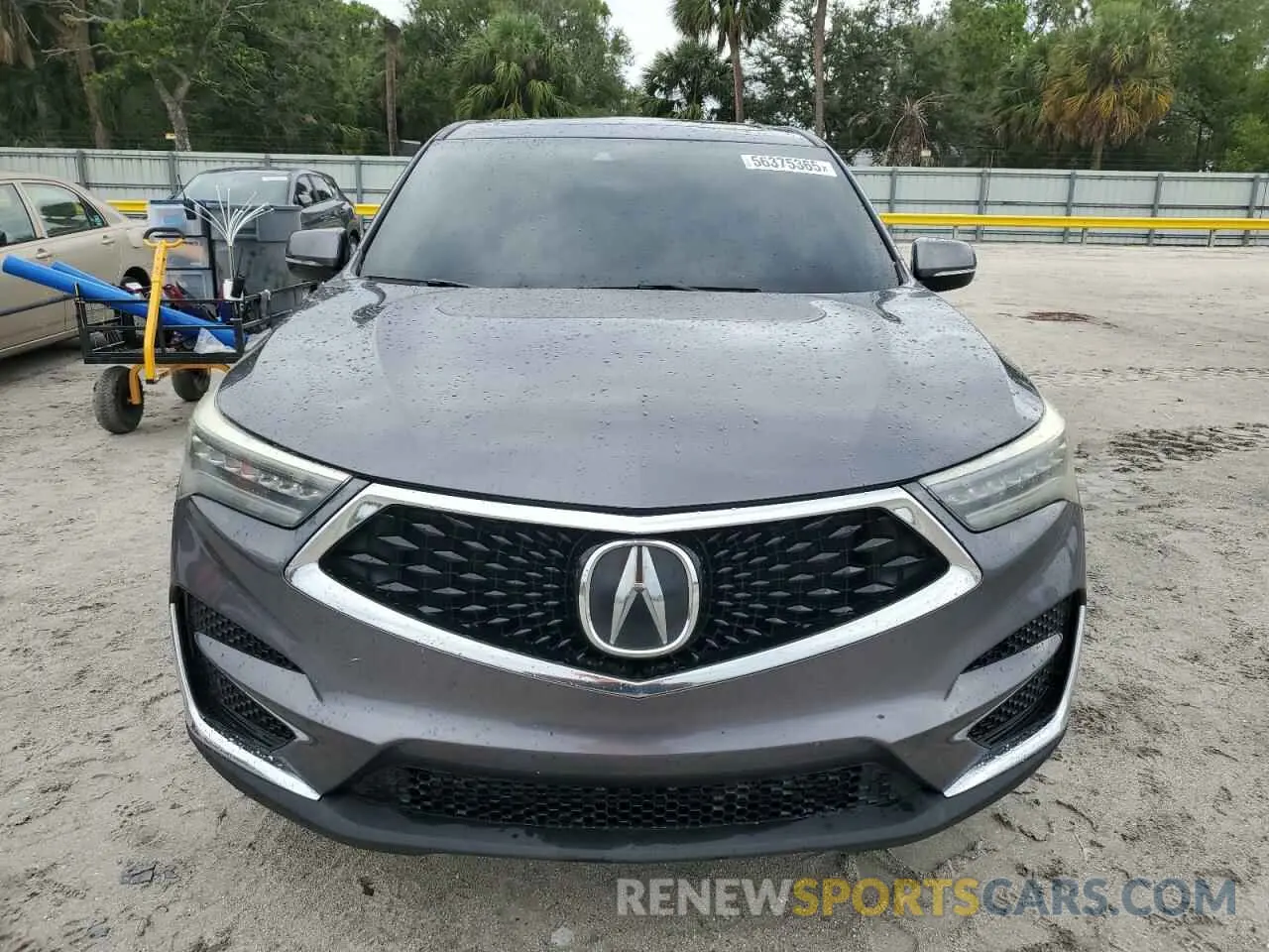5 Photograph of a damaged car 5J8TC1H30KL014458 ACURA RDX 2019