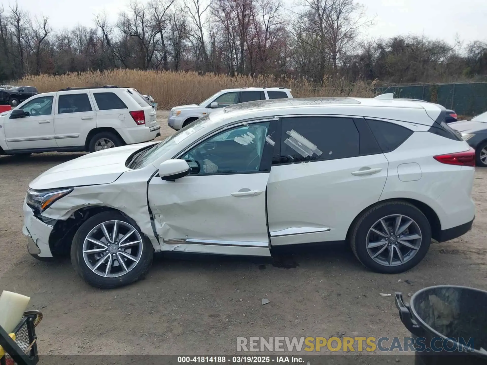 14 Фотография поврежденного автомобиля 5J8TC1H52KL011482 ACURA RDX 2019