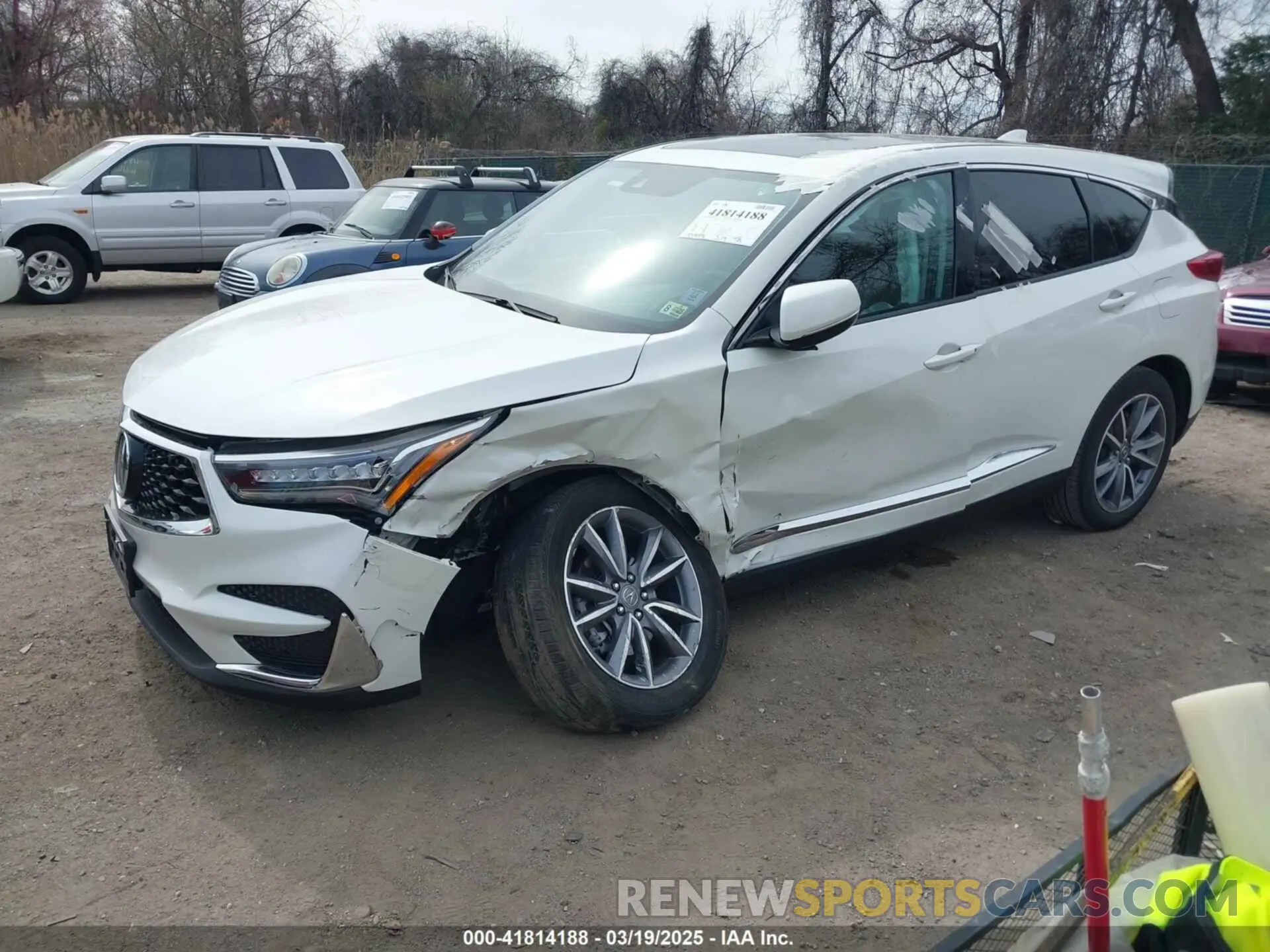 2 Фотография поврежденного автомобиля 5J8TC1H52KL011482 ACURA RDX 2019