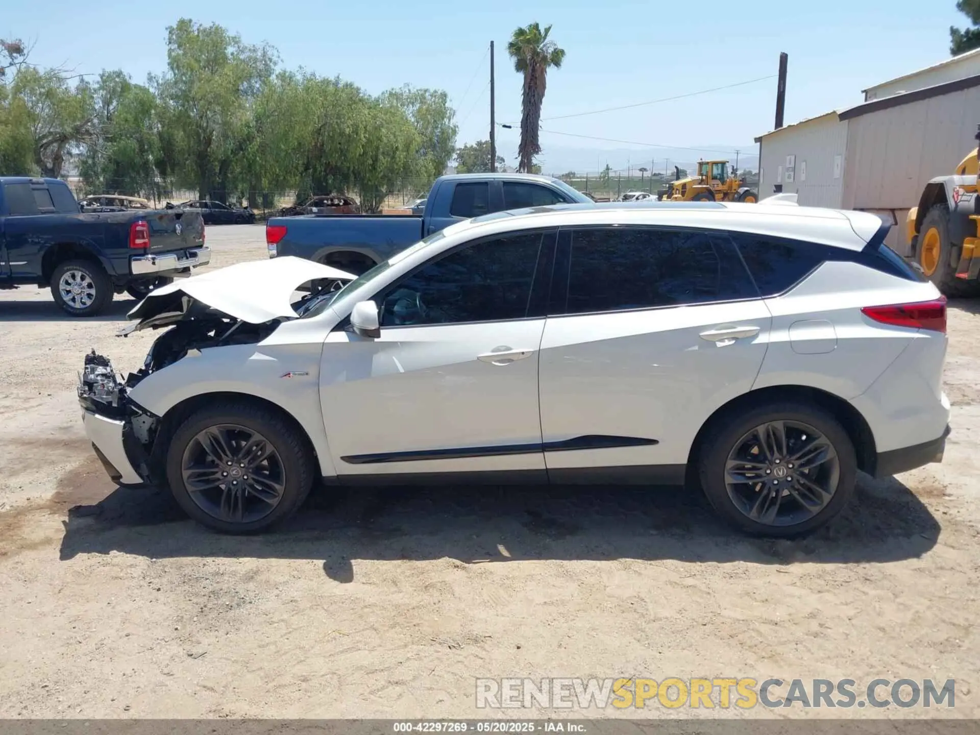 14 Photograph of a damaged car 5J8TC1H64KL000301 ACURA RDX 2019