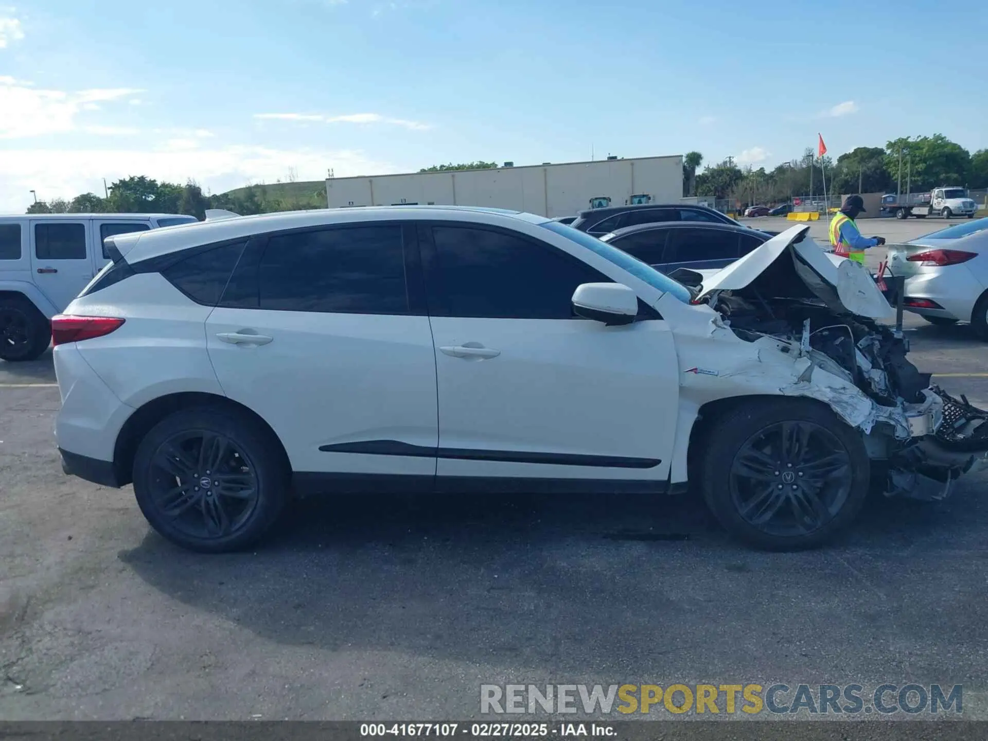14 Photograph of a damaged car 5J8TC1H66KL021554 ACURA RDX 2019