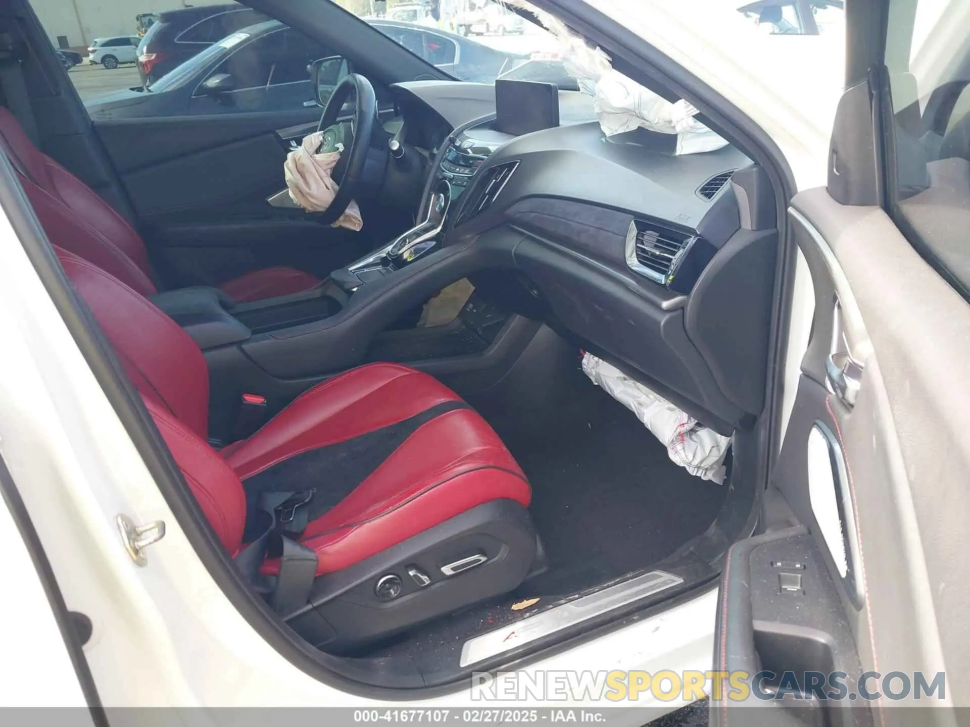 5 Photograph of a damaged car 5J8TC1H66KL021554 ACURA RDX 2019