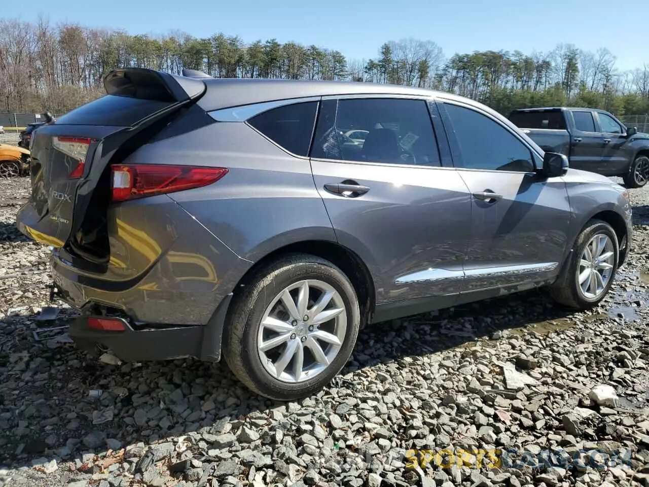 3 Фотография поврежденного автомобиля 5J8TC2H34KL038509 ACURA RDX 2019