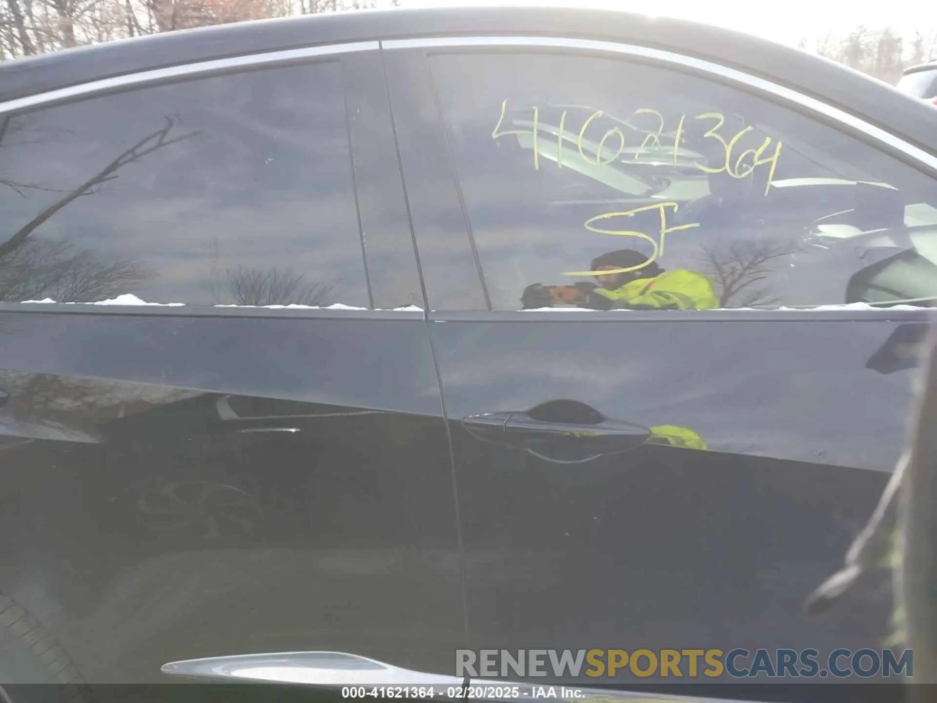 14 Photograph of a damaged car 5J8TC2H52KL010287 ACURA RDX 2019