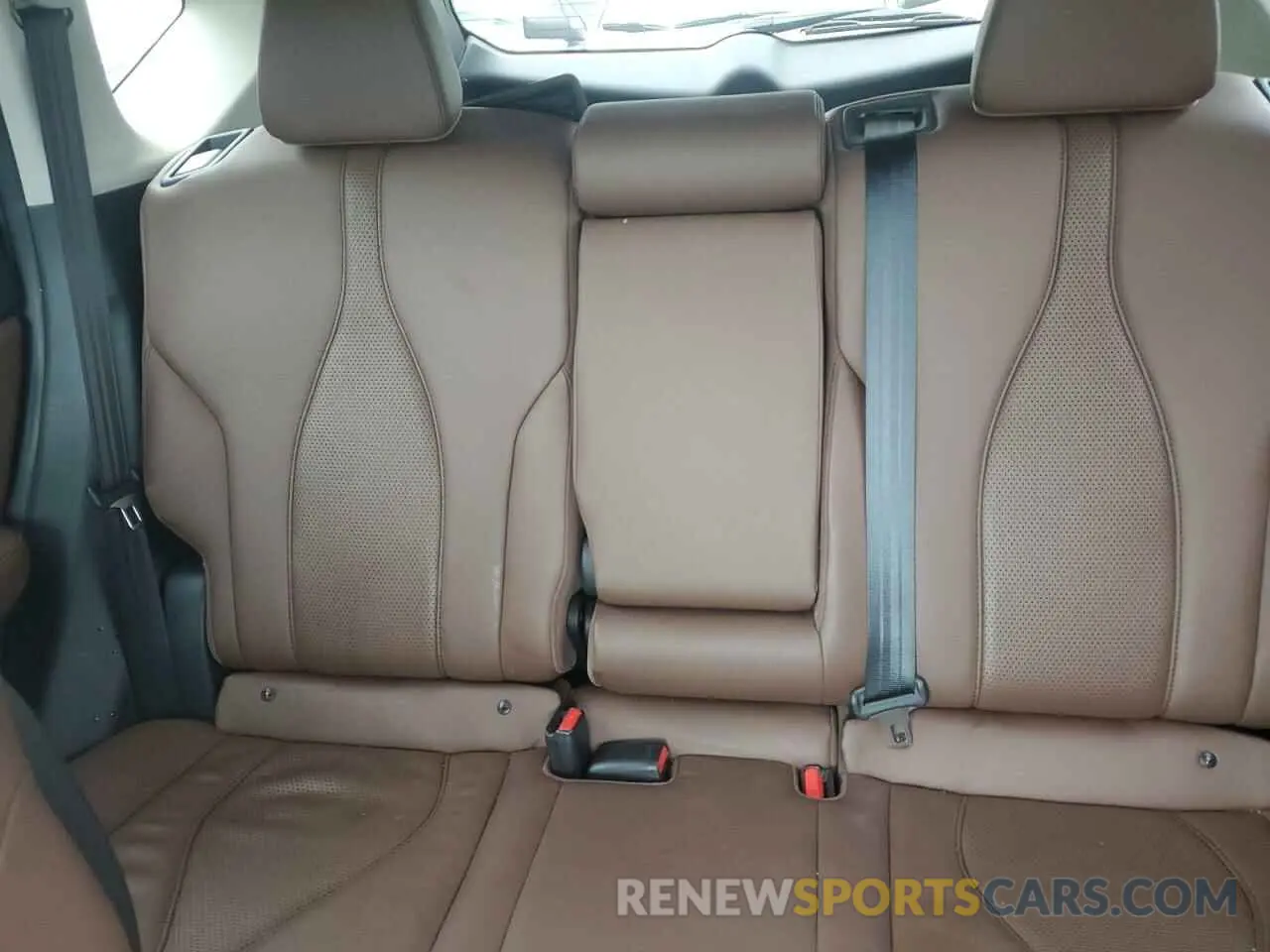 10 Фотография поврежденного автомобиля 5J8TC2H56KL009207 ACURA RDX 2019