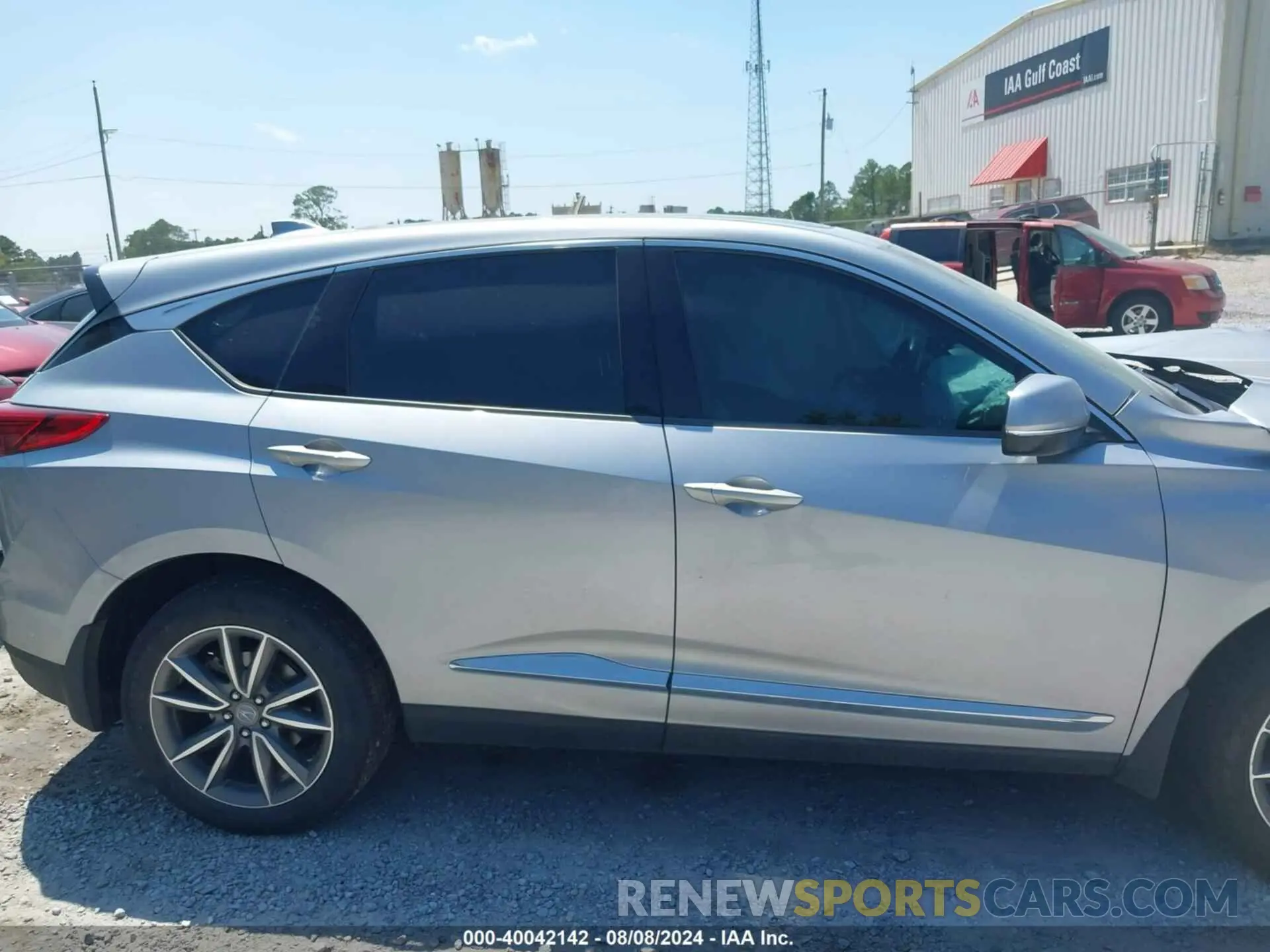 14 Photograph of a damaged car 5J8TC2H56KL028081 ACURA RDX 2019