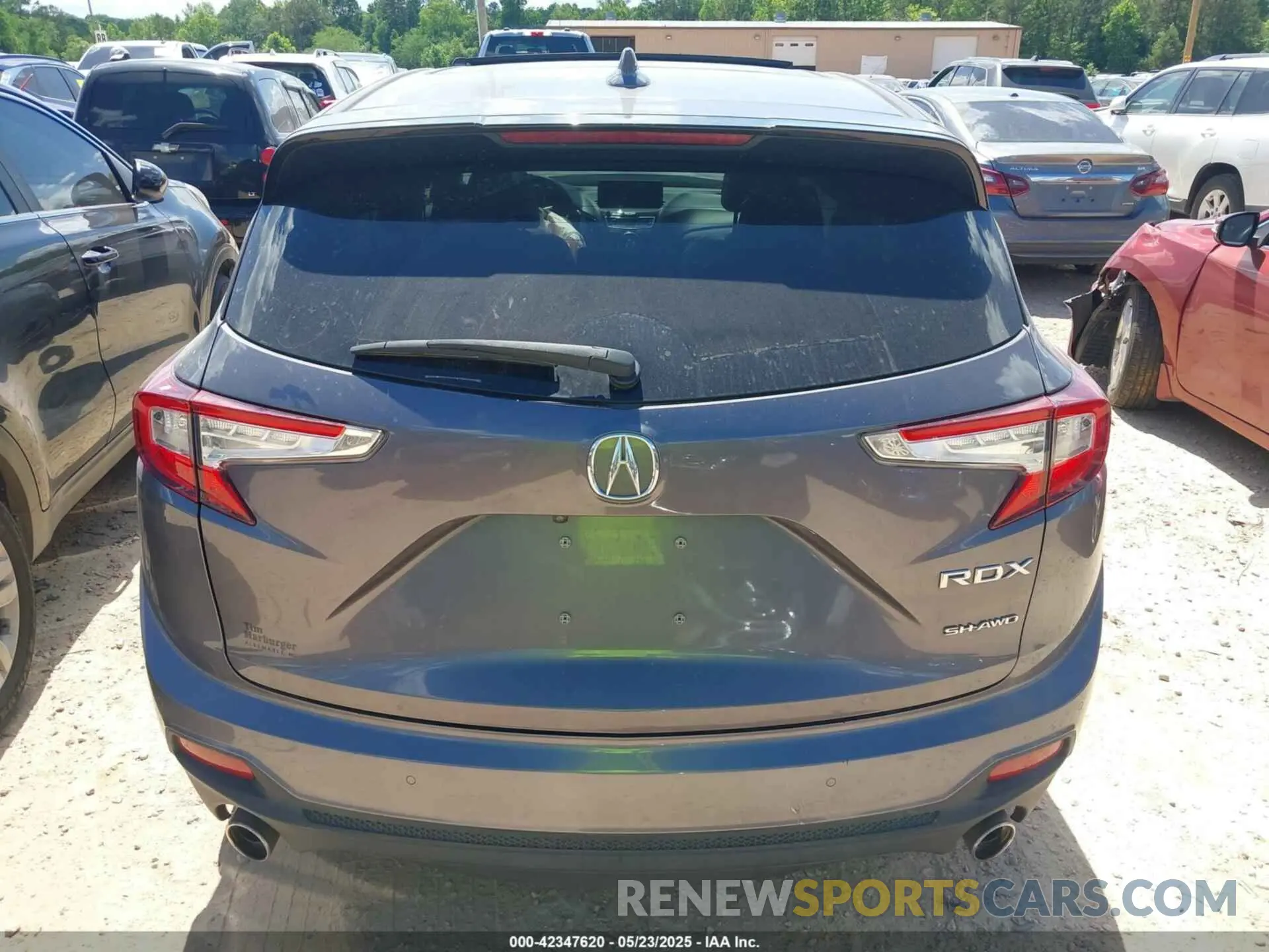 15 Photograph of a damaged car 5J8TC2H58KL017177 ACURA RDX 2019