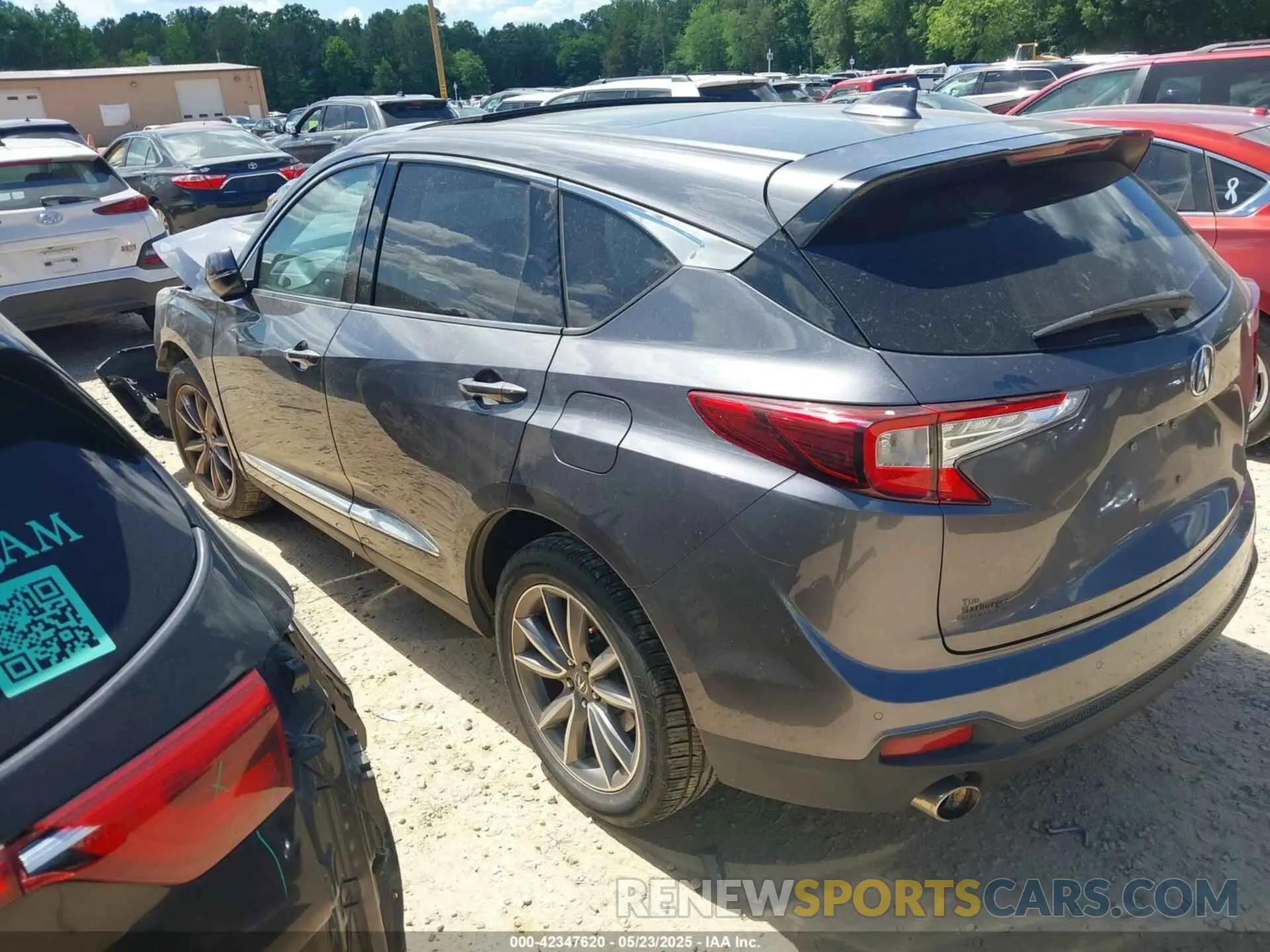 3 Photograph of a damaged car 5J8TC2H58KL017177 ACURA RDX 2019