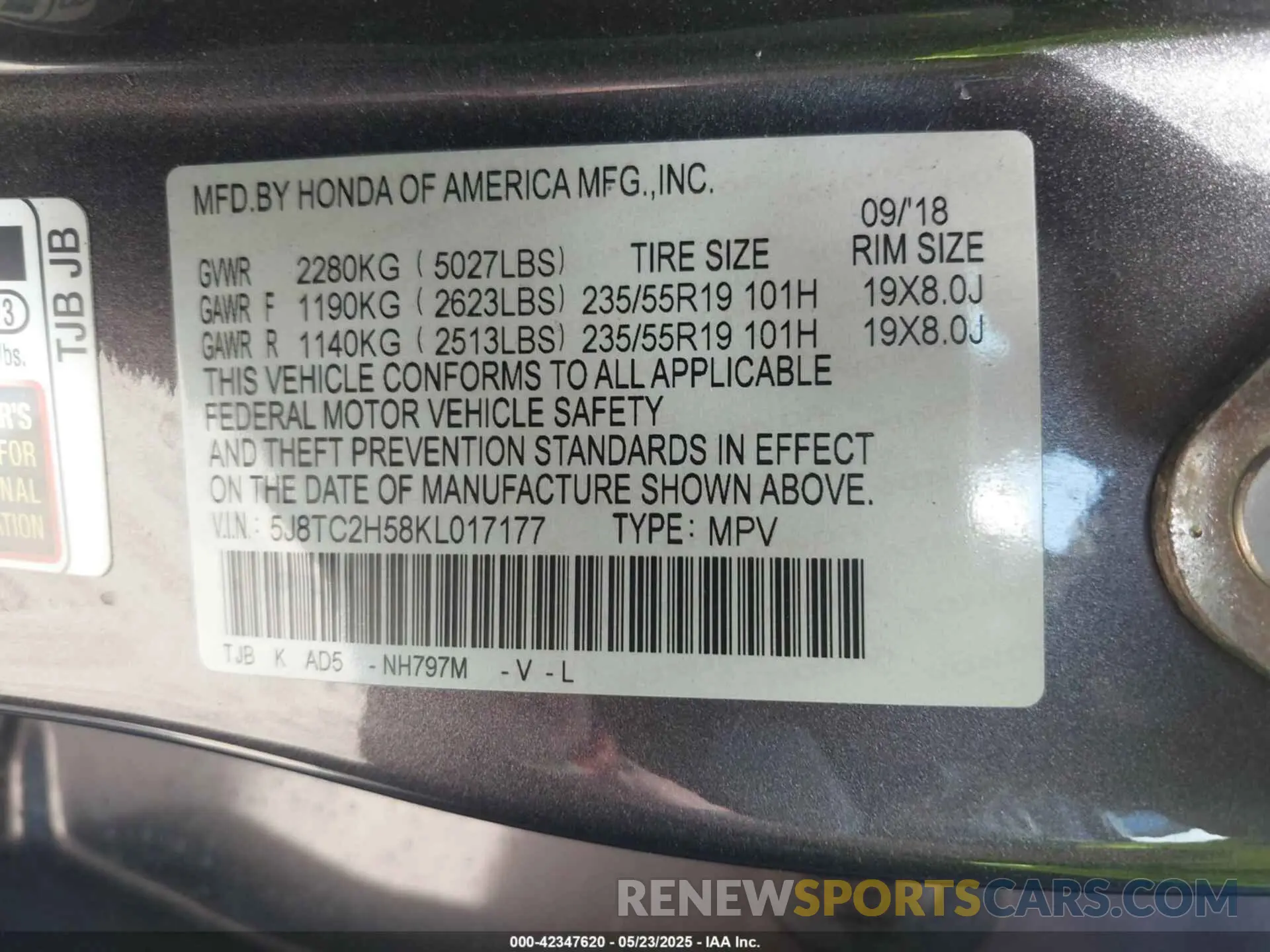 9 Photograph of a damaged car 5J8TC2H58KL017177 ACURA RDX 2019